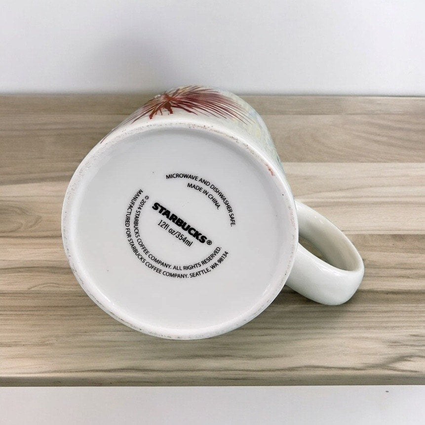 Red Starburst Mug: 4"H x 4"W x 3"D