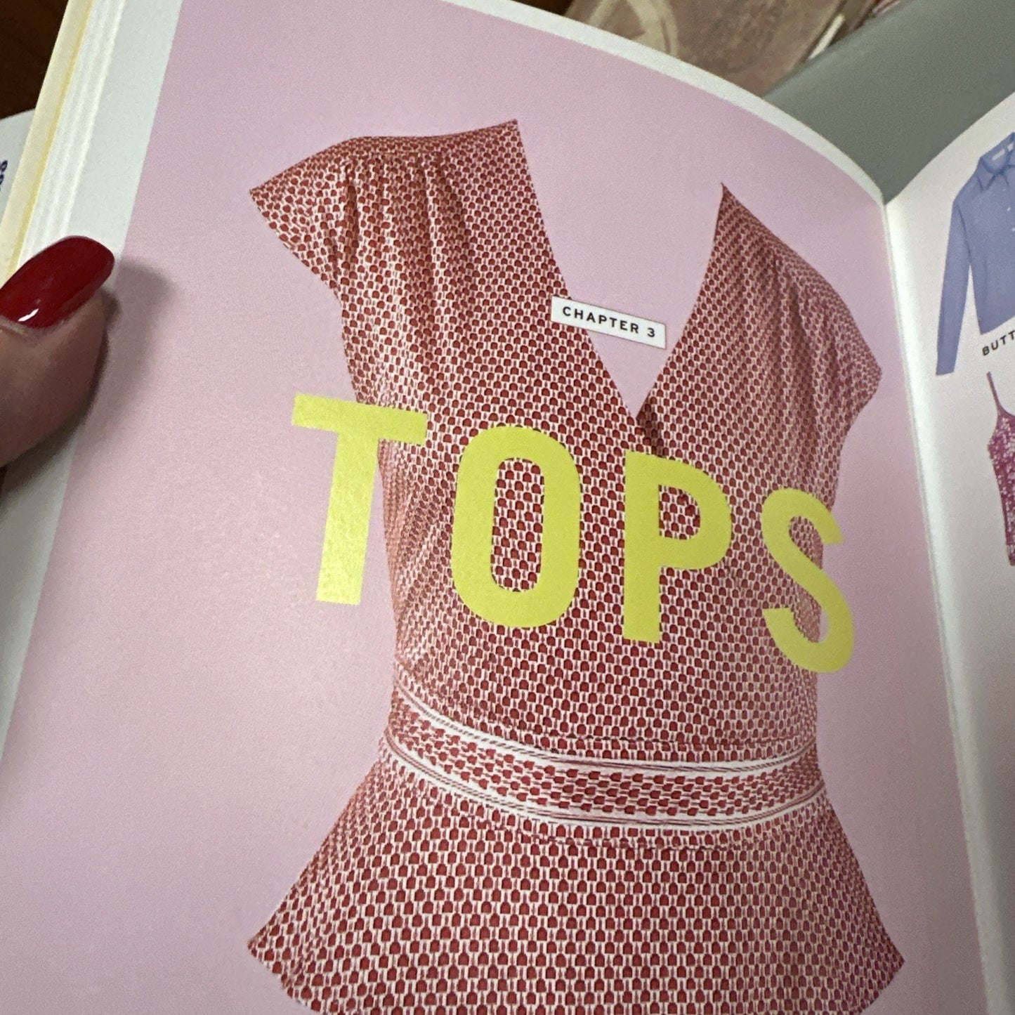 The Lucky Shopping Manual : Building and Improving Your Wardrobe First edition