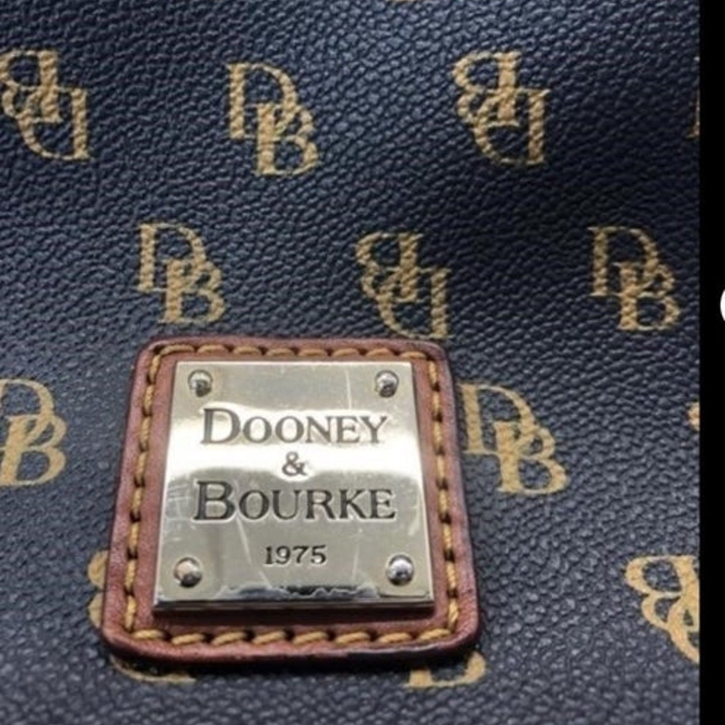 Dooney And Bourke Gretta Small Leisure Shopper Tote Smoke Grey