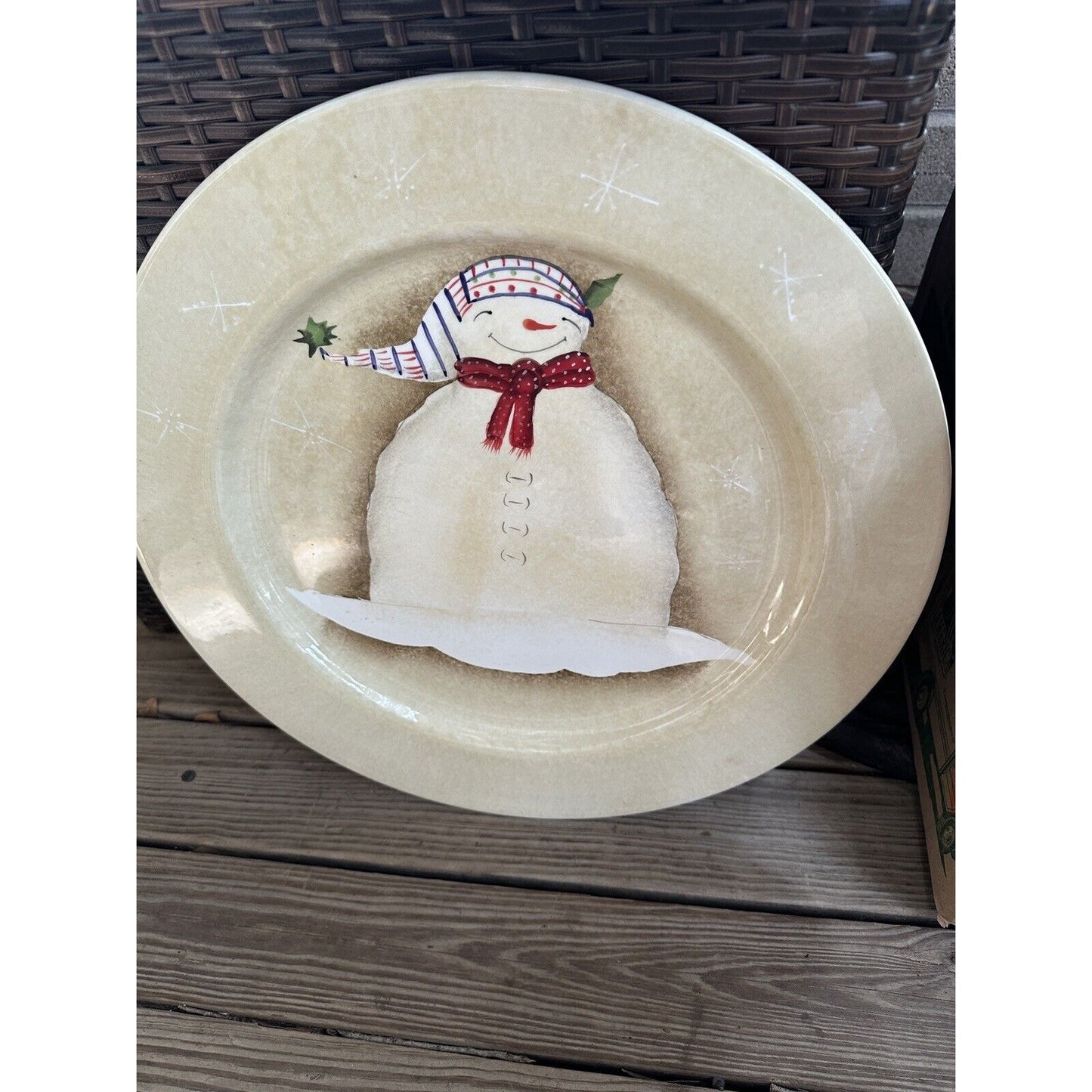 Sakura Snowmates Serving Plate Dish 16inch Snowman Red Scarf Snowflakes
