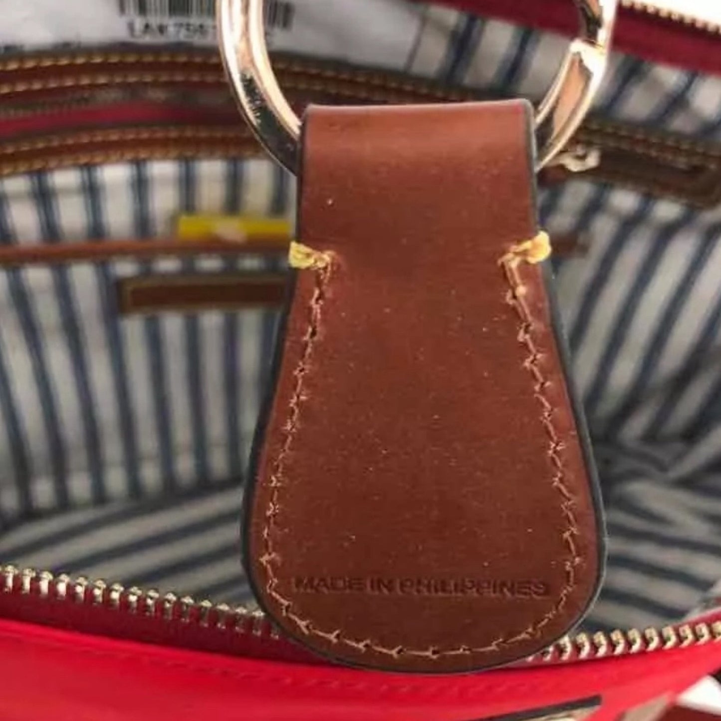 Dooney & Bourke Womens Red tote Inner Pockets Double Handle Zipper Tote Bag