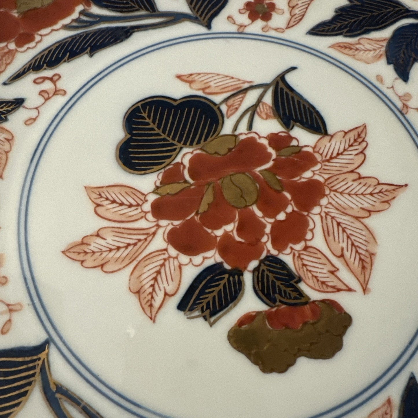 Gold Imari Vintage Japan RARE Floral Hand Painted Collectible Plate 24 Kt gold
