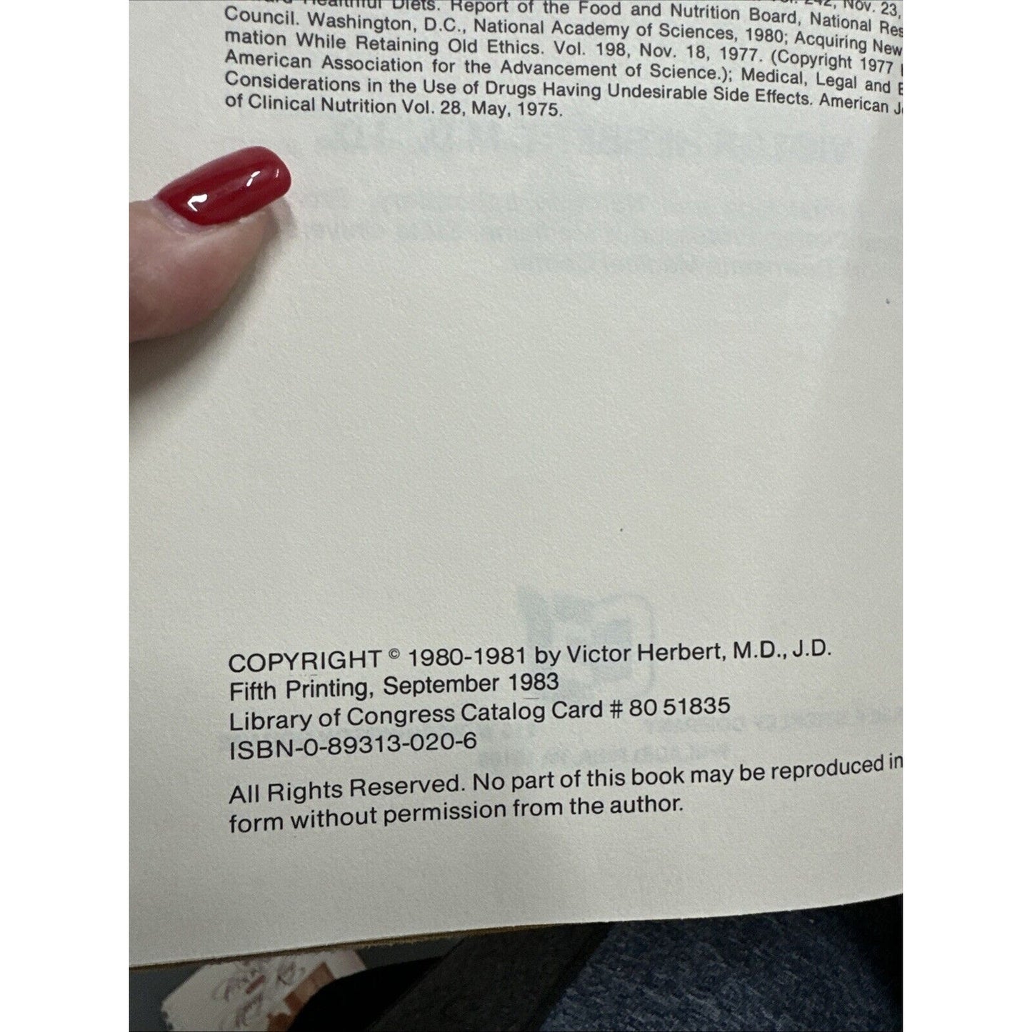 Nutrition Cultism : Facts and Fictions (SIGNED)