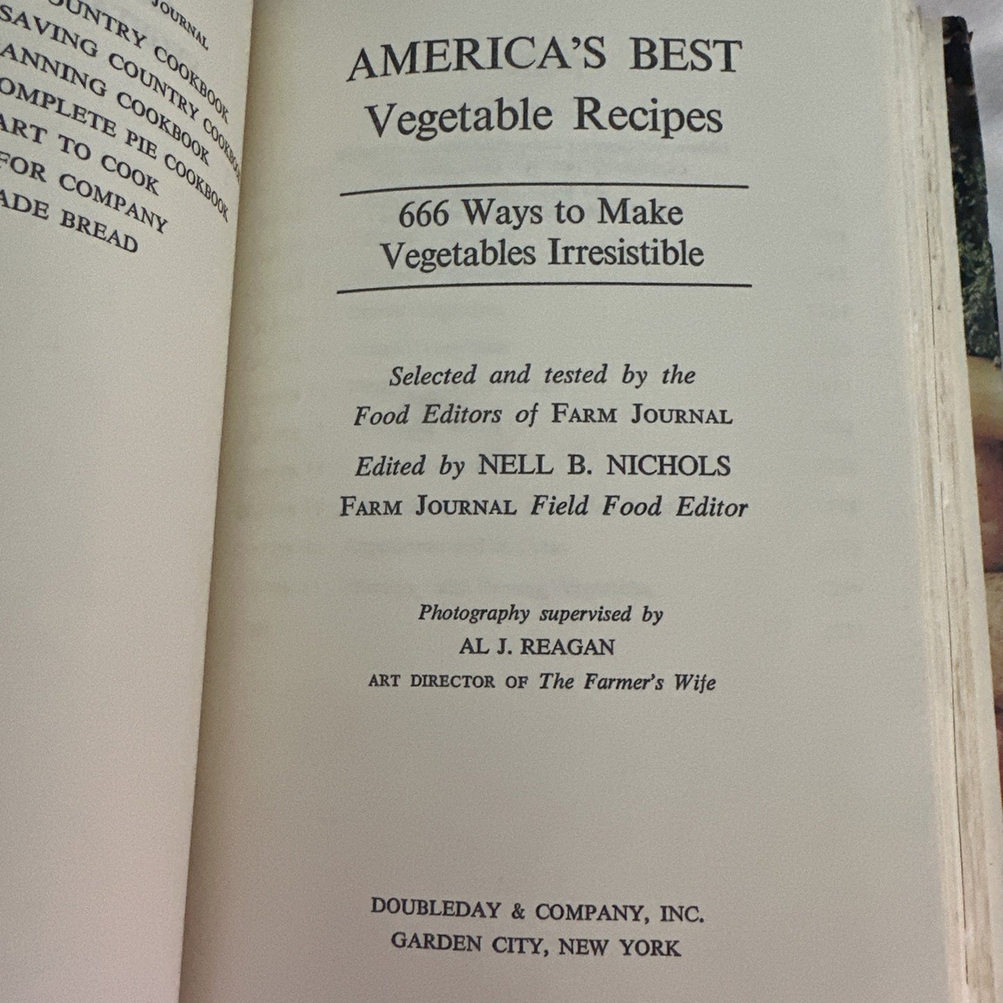 AMERICA'S BEST VEGETABLE RECIPES FARM JOURNAL Cookbook Nell B Nichols 1970 HC/DJ