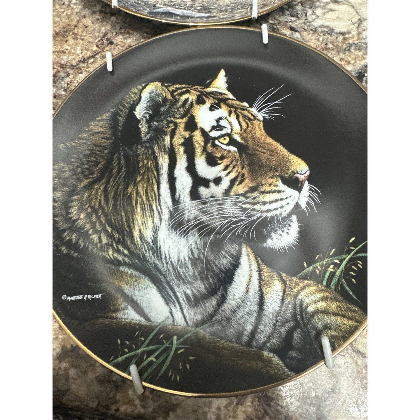 The Hamilton Collection Nature's Majestic Cats Collector's 4 Plates