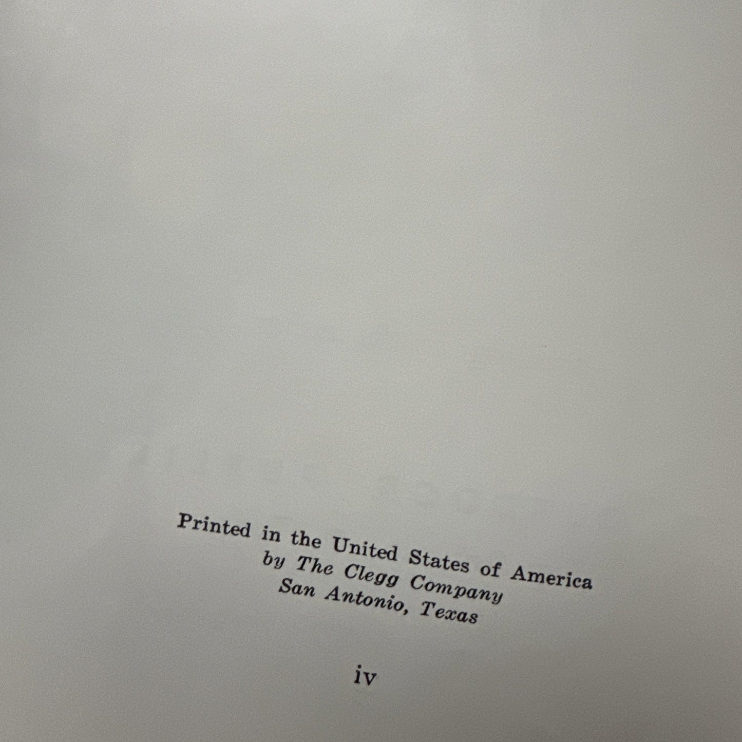Hunting the White-Tailed Deer In Texas - Weston (1954)