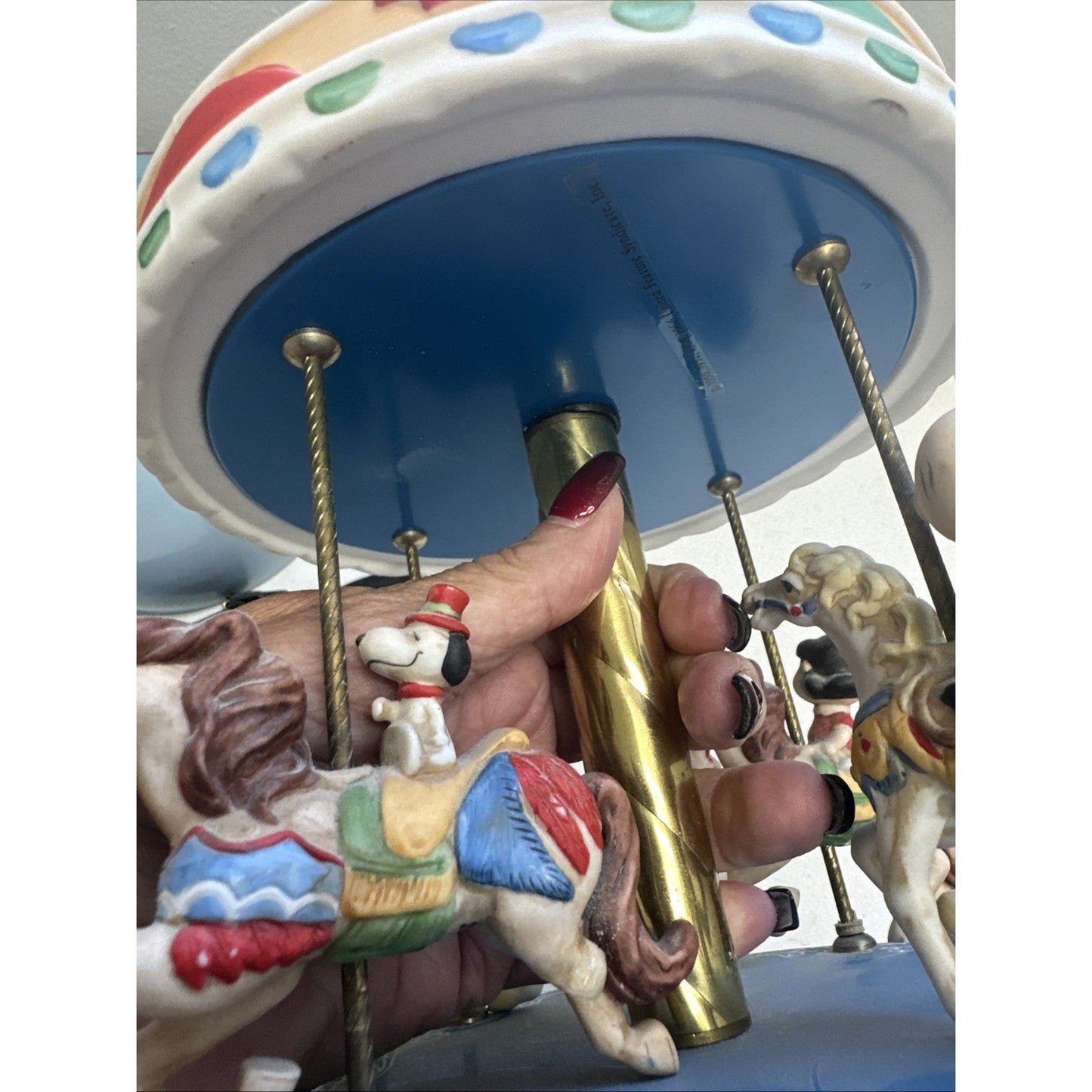 Peanuts / Snoopy Willitts #8113 Music Box: Merry Go Round Plays " Tales From ..