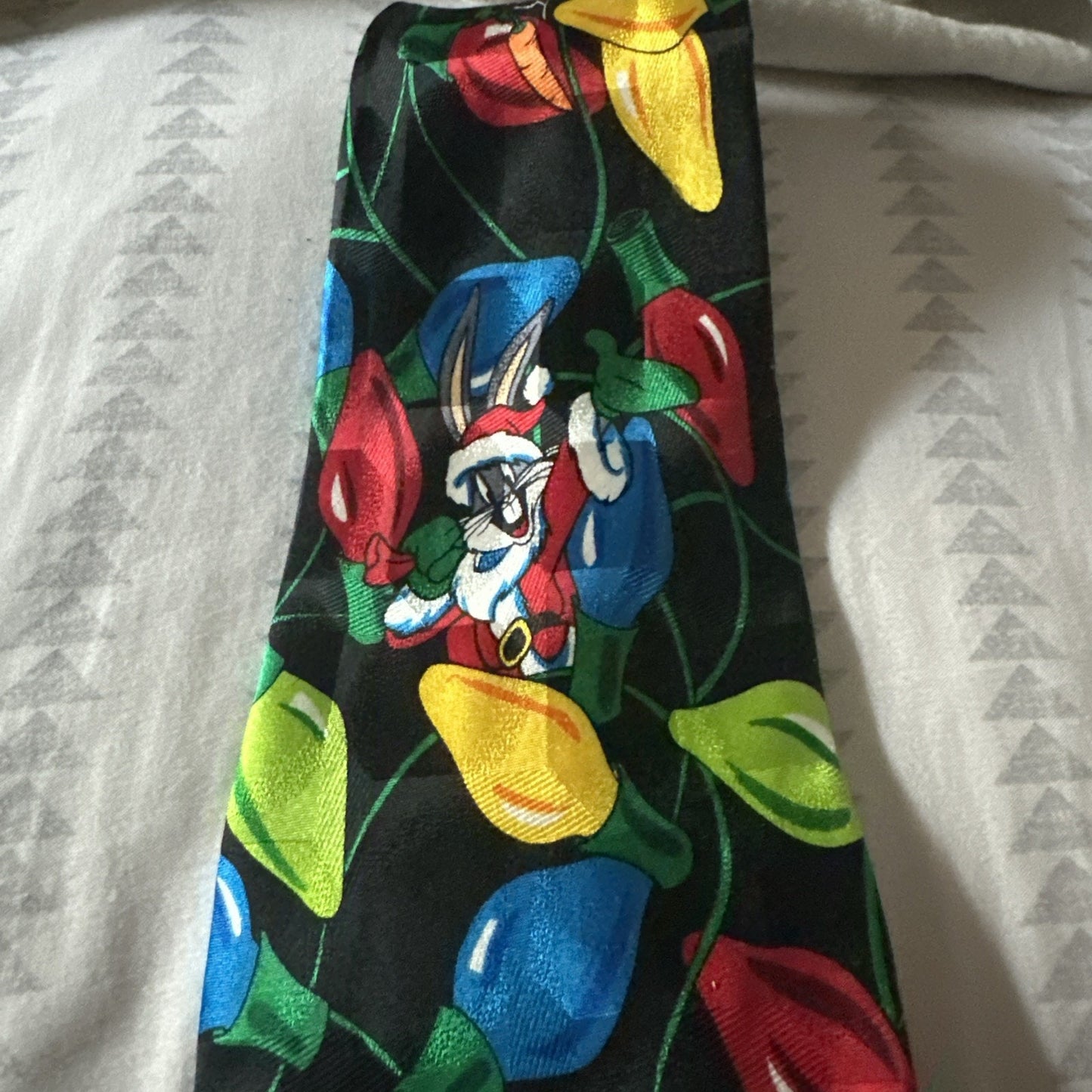 Looney Tunes Mania Tie With Christmas Lights Bugs Bunny Daffy Duck Taz