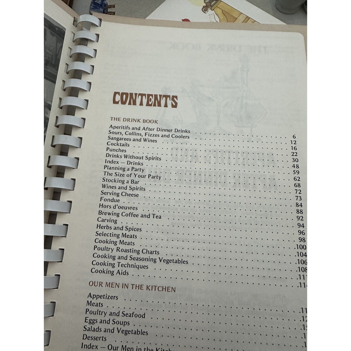 Recipes on Parade PARTY COOKBOOK Favorite Recipe of Military Officer Wives 1973