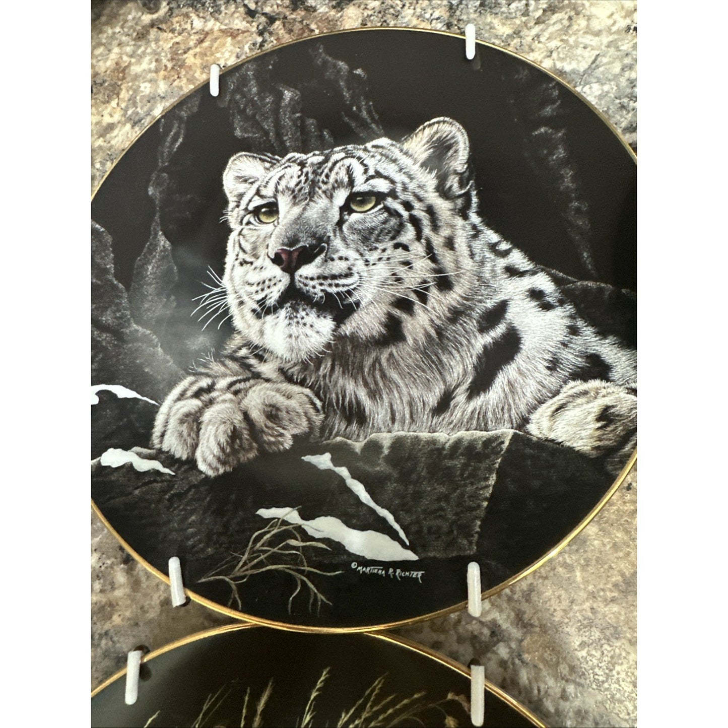 The Hamilton Collection Nature's Majestic Cats Collector's 4 Plates