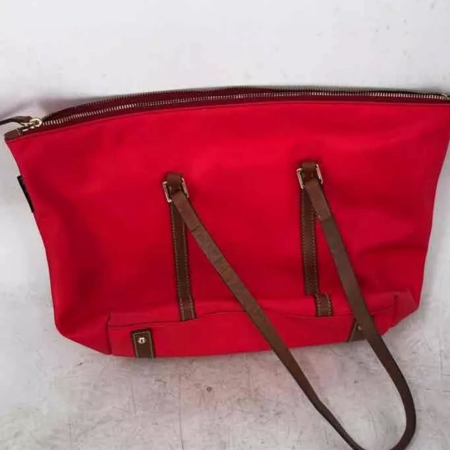Dooney & Bourke Womens Red tote Inner Pockets Double Handle Zipper Tote Bag