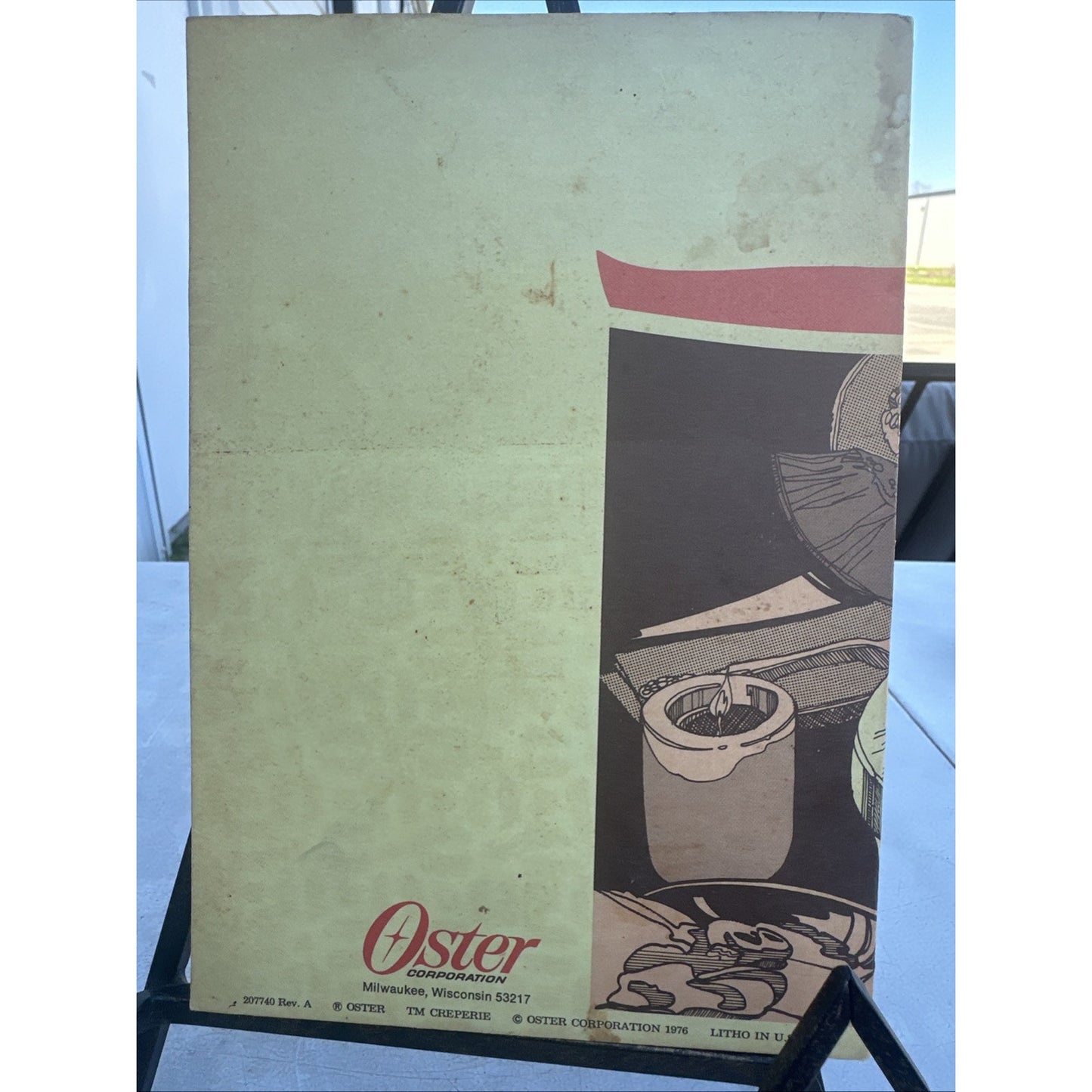 Oster Creperie Electric Book Crepe Maker With Controlled Heat.