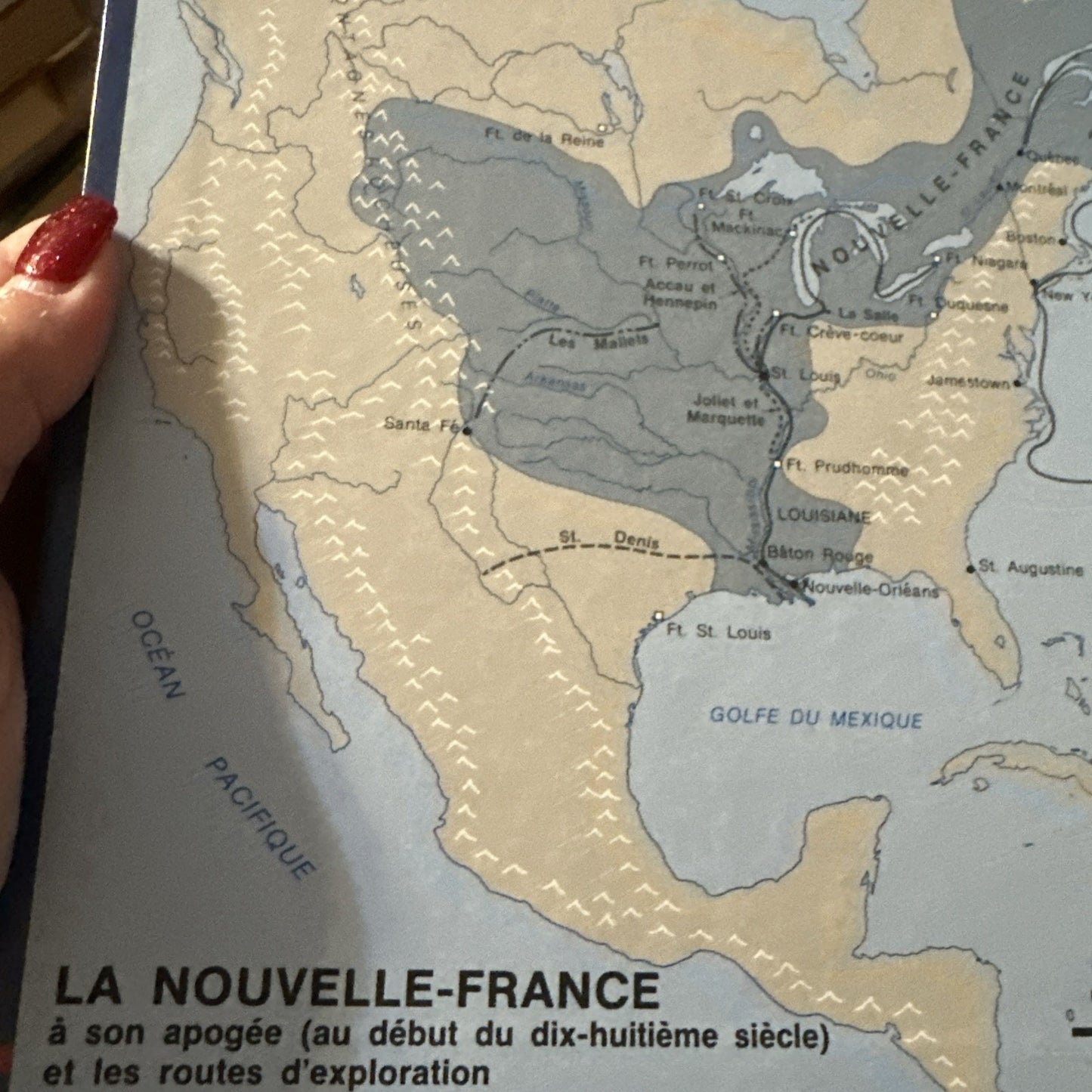 Theme et Variations : An Introduction to French Language and Culture