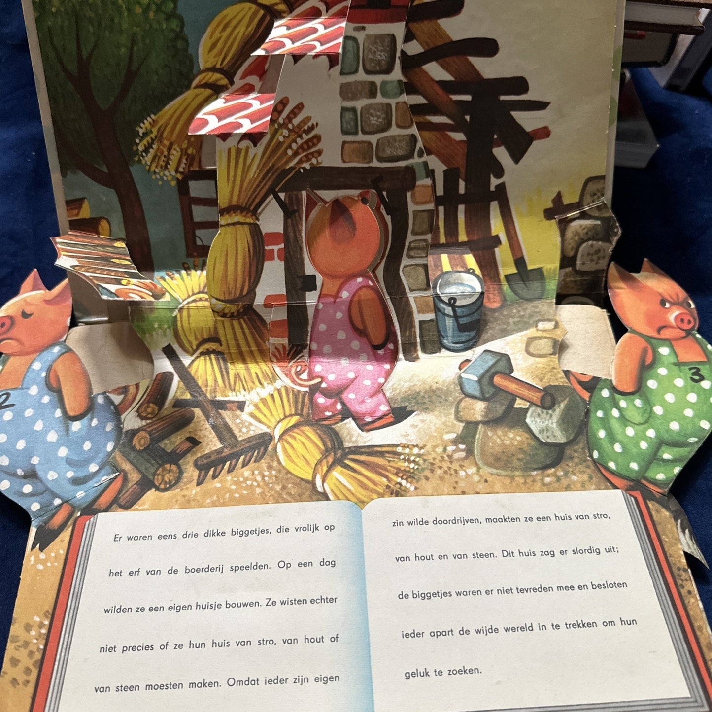 Three Little Pigs Vintage Pop-Up Book V. Kubasta Drie Kleine Biggetjes German