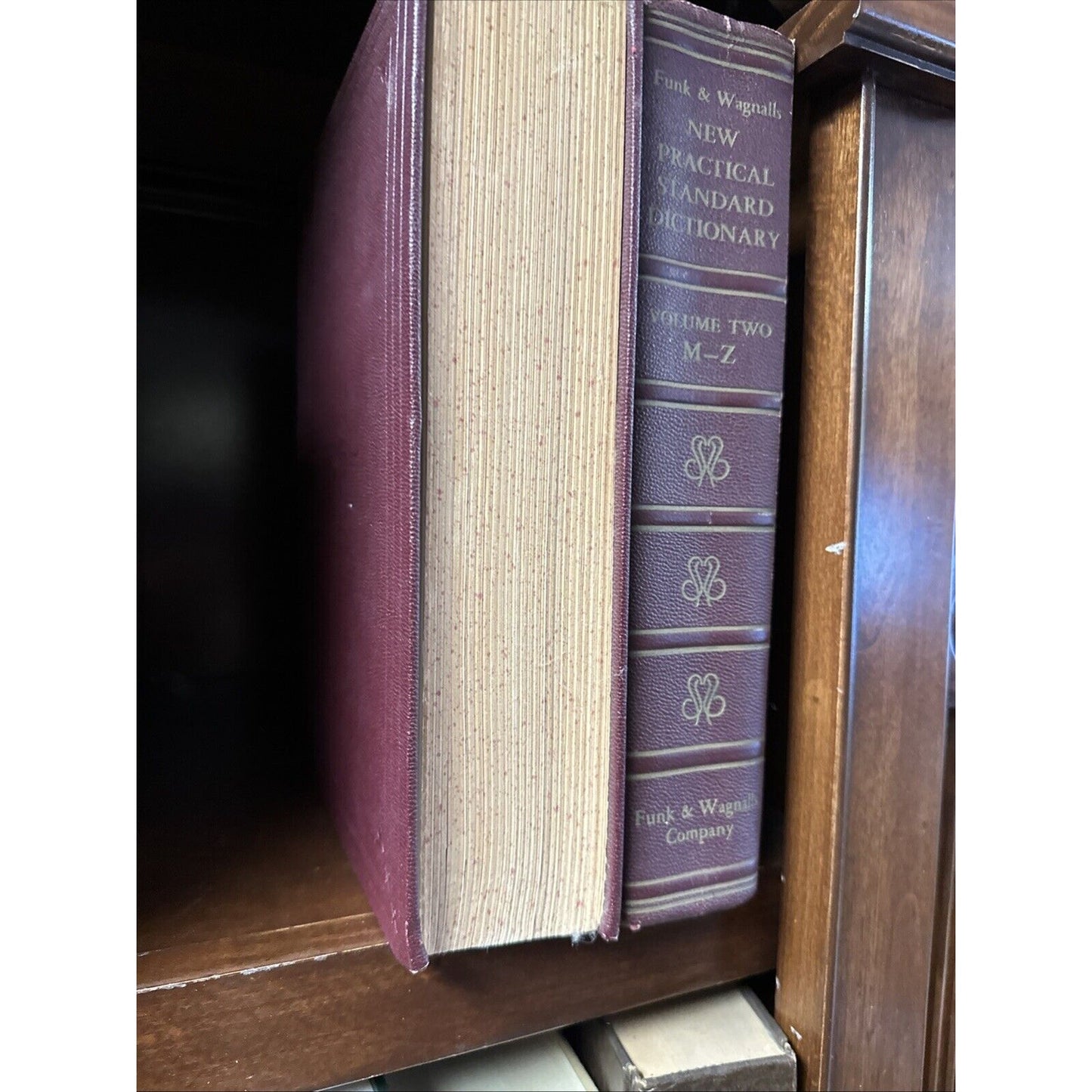 Funk & Wagnalls New Practical Standard Dictionary 1956 Vol 1 & 2 Em Pha Type Ed