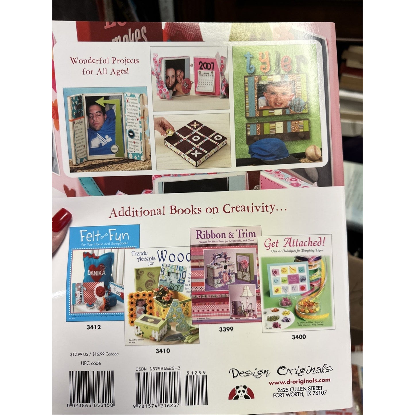 Scrapbooking with Cardstock & Canvas by Suzy West (English) Paperback Book