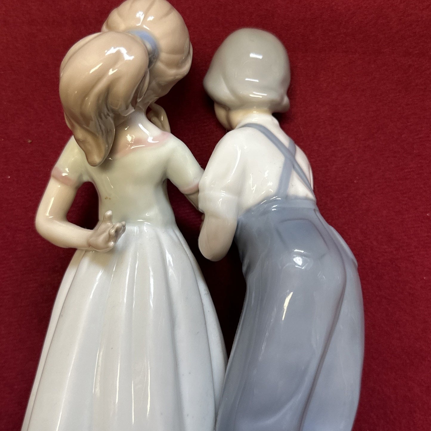 Porcelain Figurine Romantic Couple Gloss Finish 8” Pastels