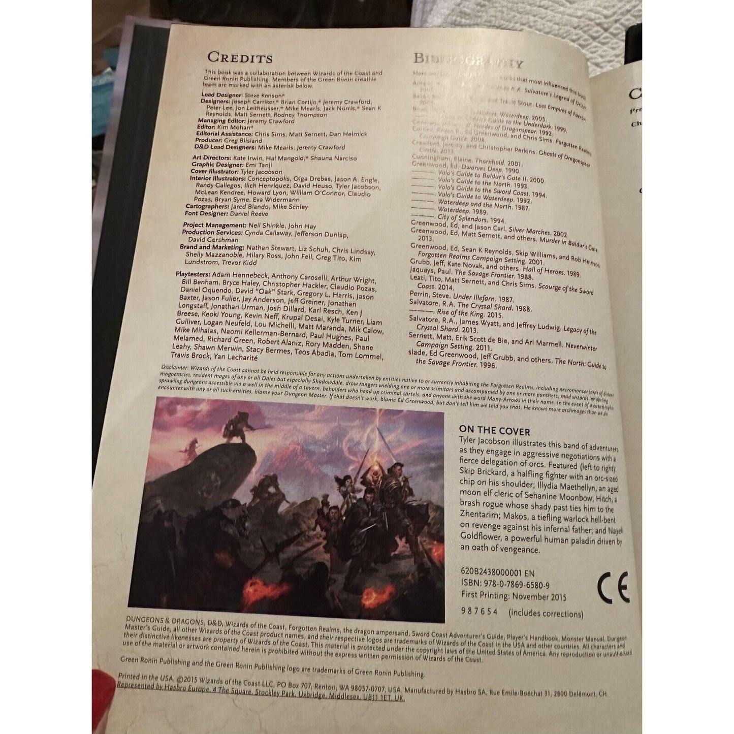D&D Sword Coast Adventure Guide - Hard Cover Dungeons & Dragons