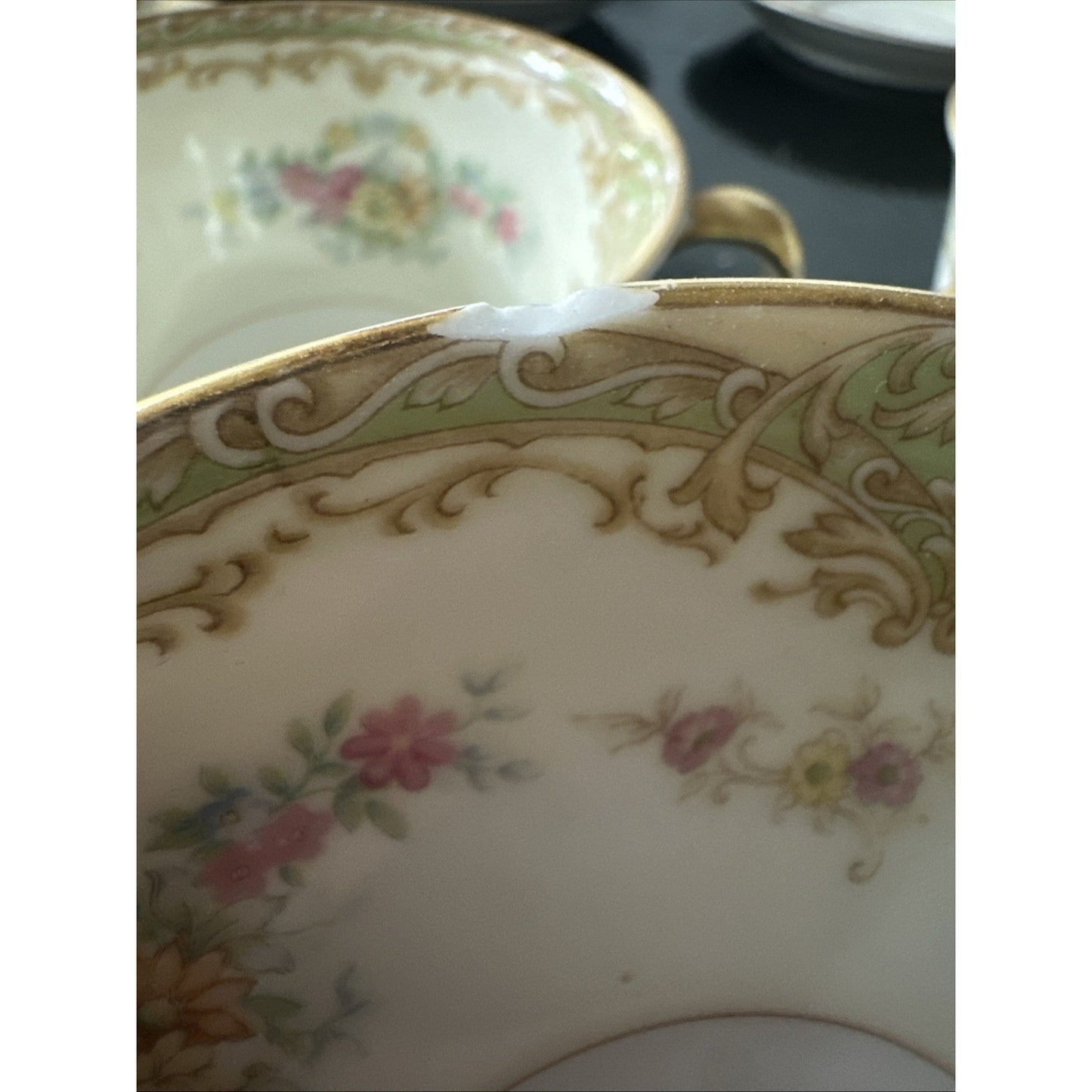 Noritake N128 Cup & Saucer 453402 4 Cups 5 Saucers