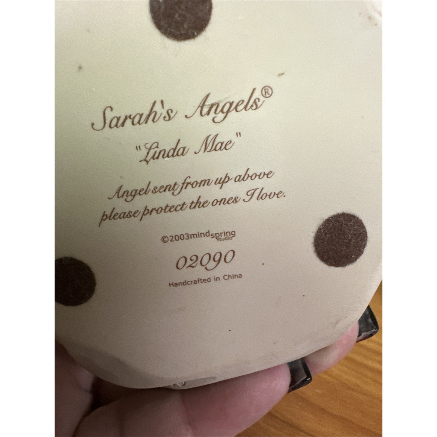 Sarah's Angels 2003 ANGEL WITH CROSS Figurine Linda Mae by Pavillion #02090