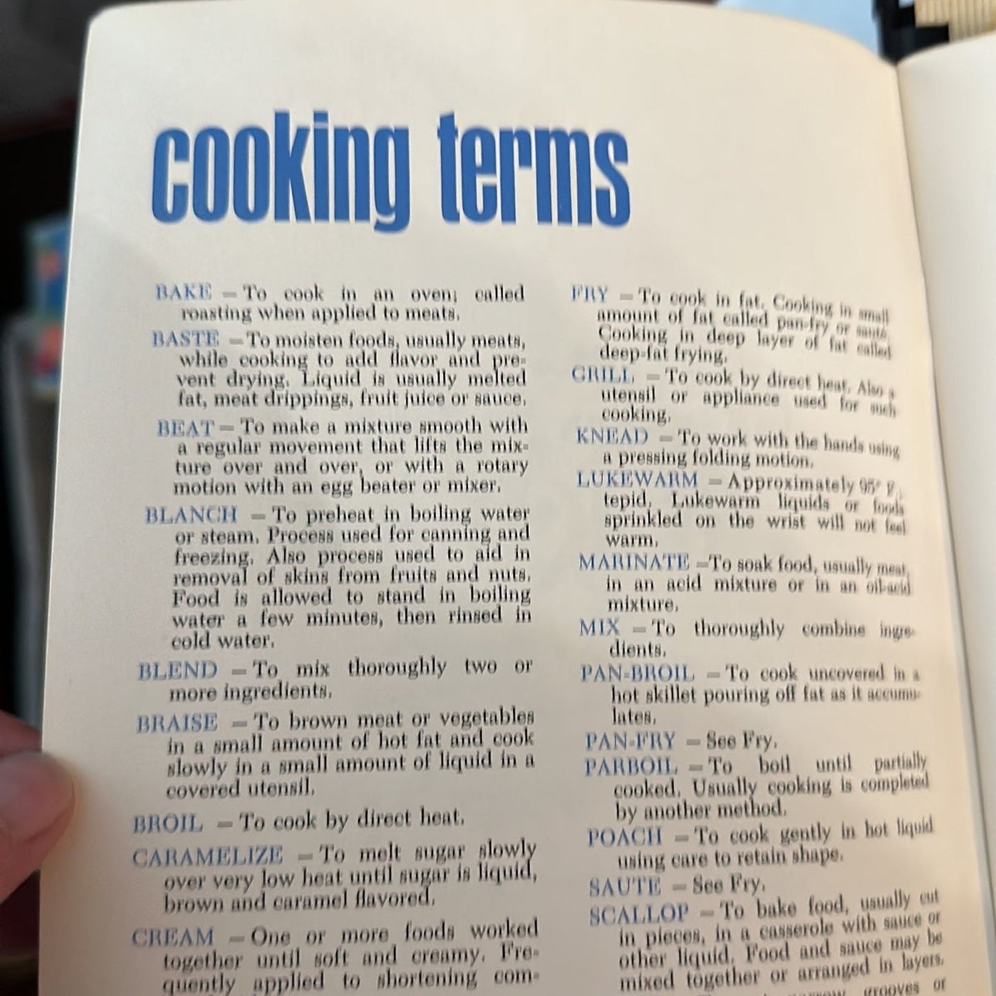 The Lone Star Cook Book: Gas Living Makes Sense by Lone Start Gas Home Economics