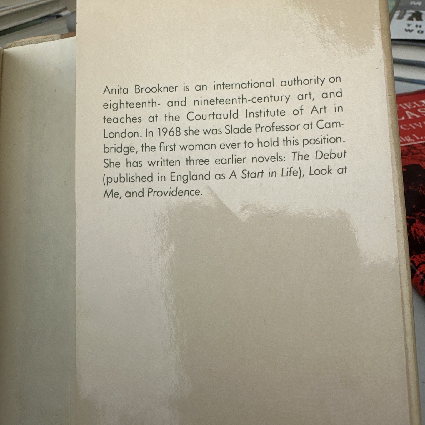Hotel Du Lac Hardcover Anita Brookner 1984 Comedy Romance Love Vintage