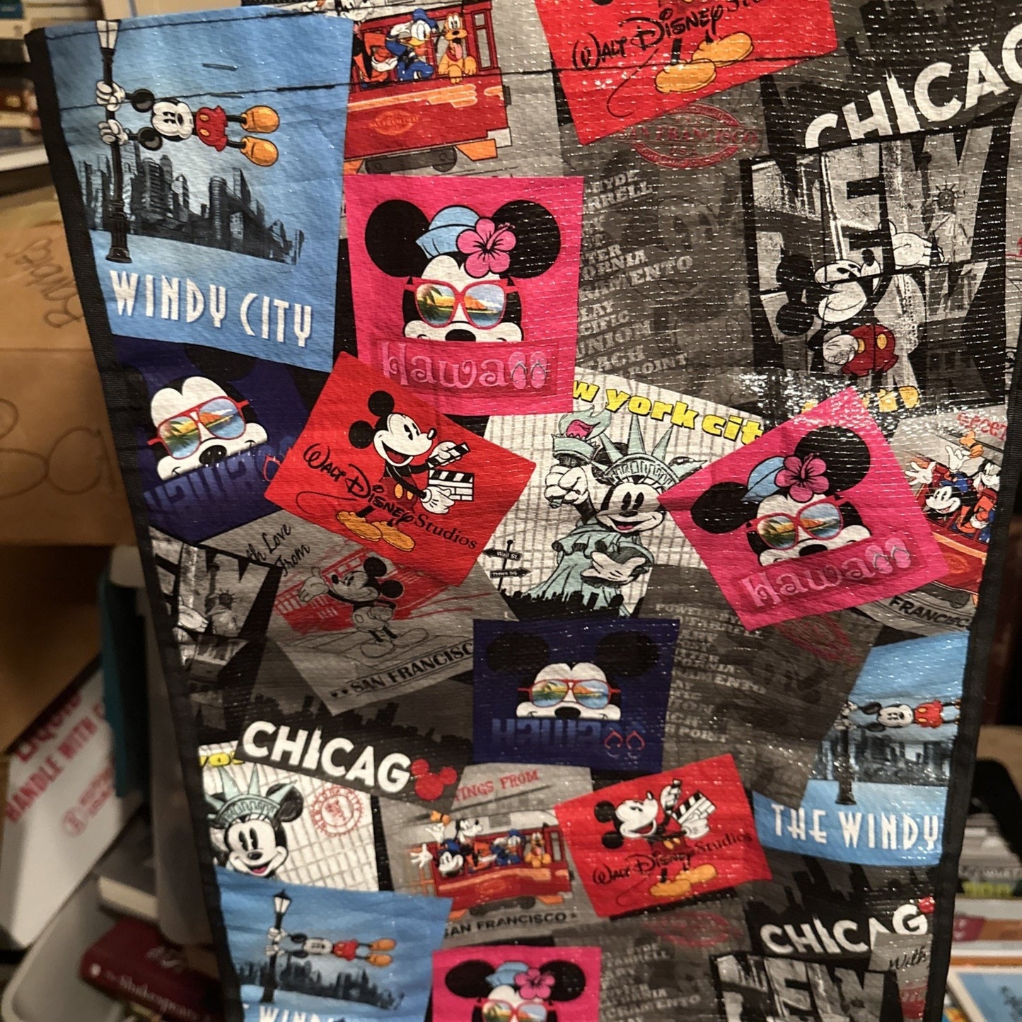 MICKEY MOUSE MINNIE Multi-Color City Shopper Tote Bag Handbag on Wheels