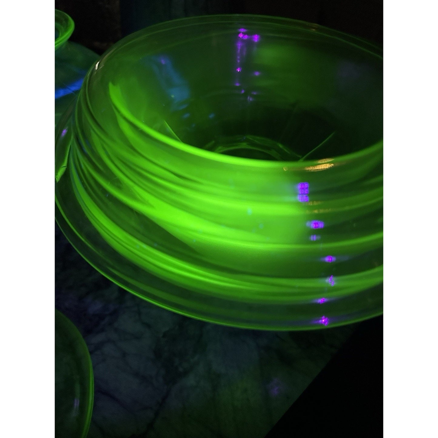 Hazel Atlas Green Uranium Vasaline mixing Bowl Set Of 5. Great Condition. Rare