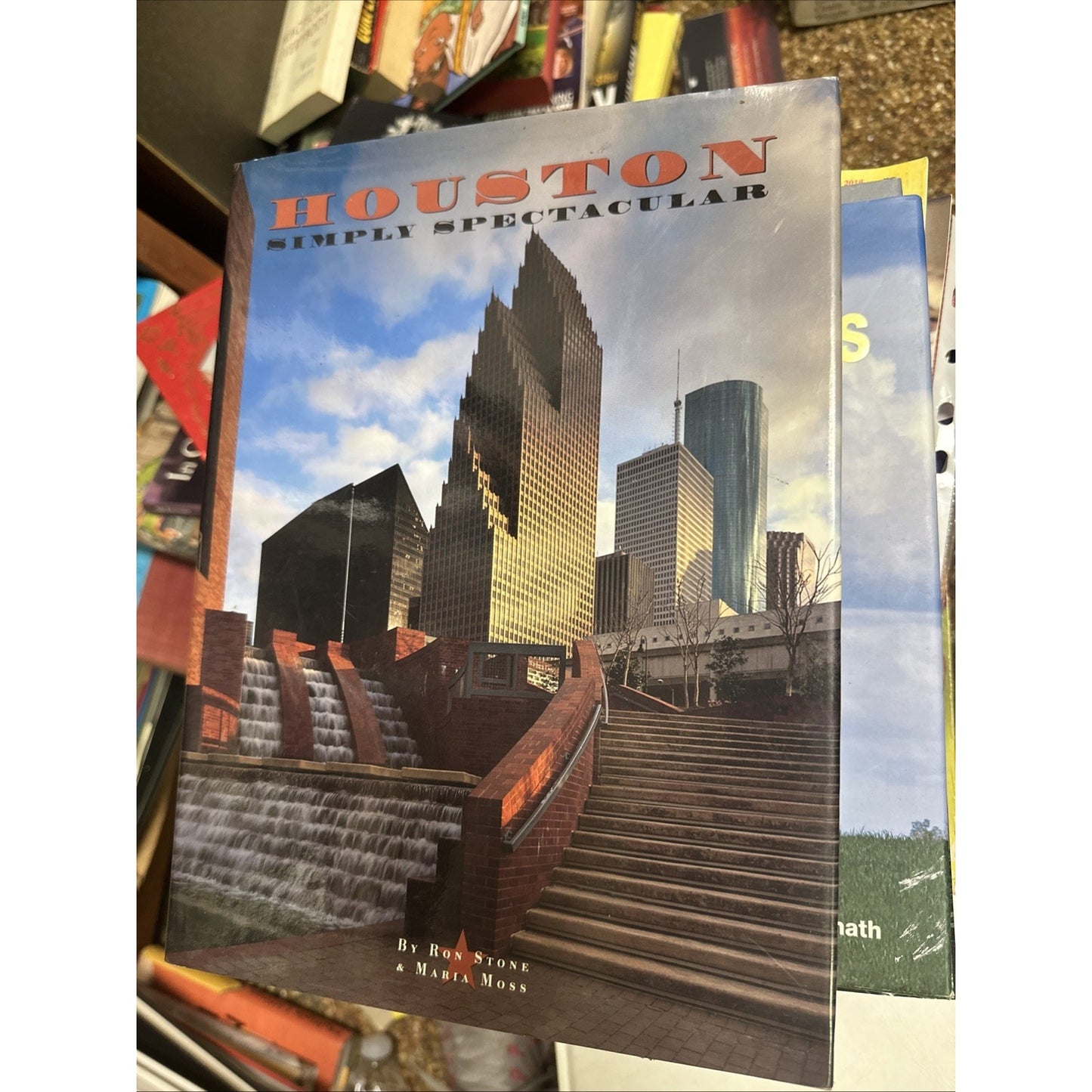 Houston: Simply Spectacular (Urban Tapestry Series)