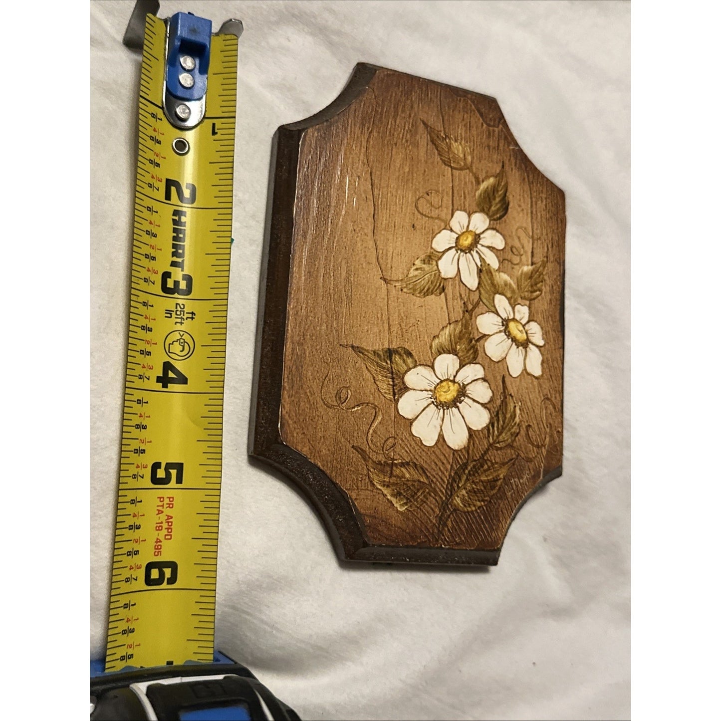 2 Vtg Hand Painted Wood Mid Century Folk Art Plaque Wall Hanging Decor