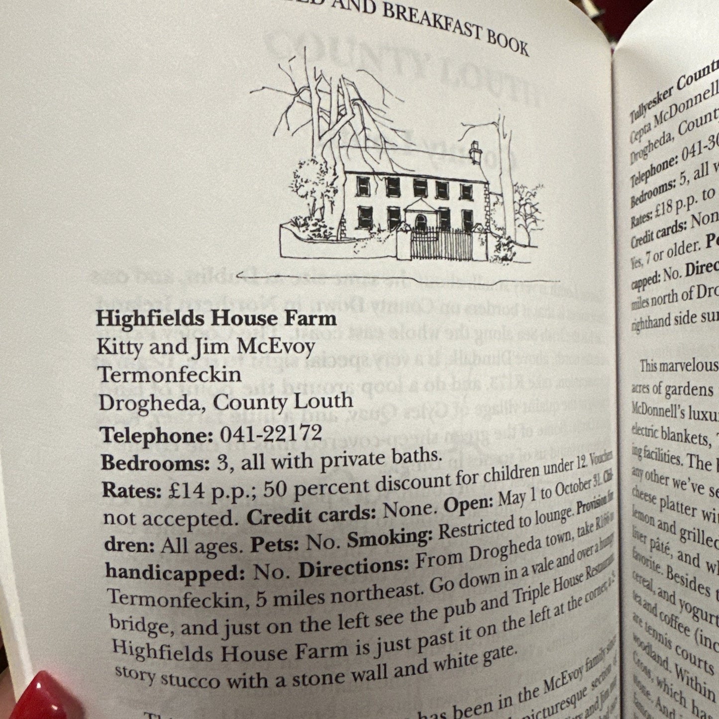 The Irish Bed & Breakfast Book: Country and Tourist Homes, Farms, Guesthouses, I