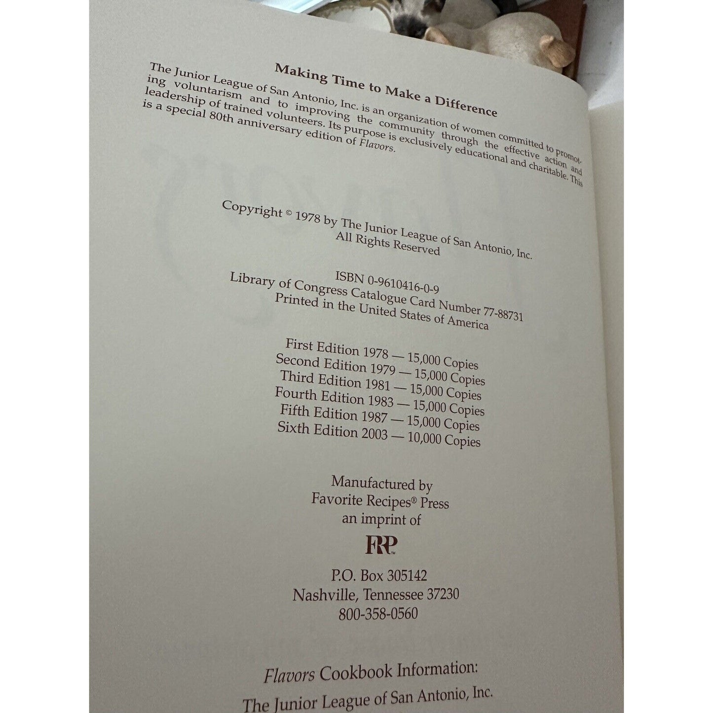Flavors "The Junior League Of San Antonio" Cookbook Recipes Hardcover 2003