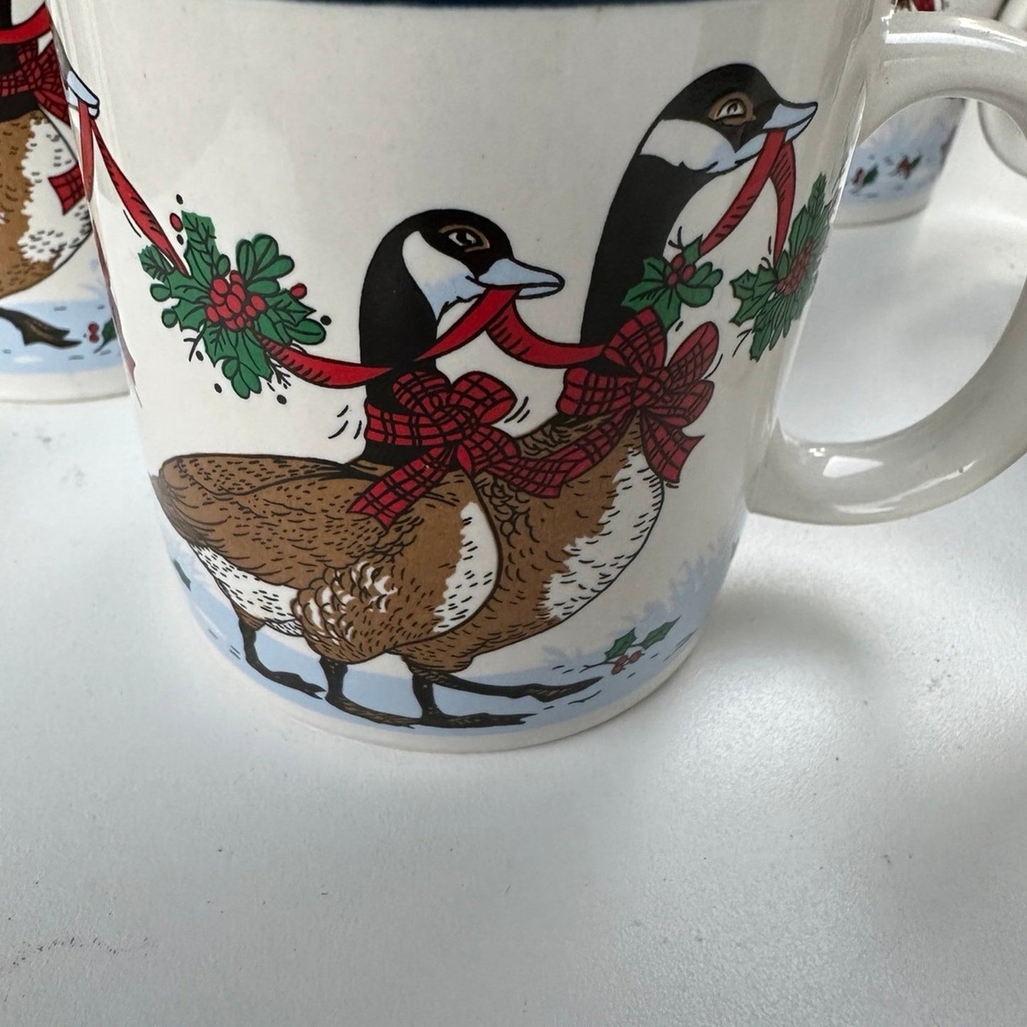 Holiday Mug Potpourri Press Christmas 2 Pc Set Coffee Tea Cup Vintage 1980’s