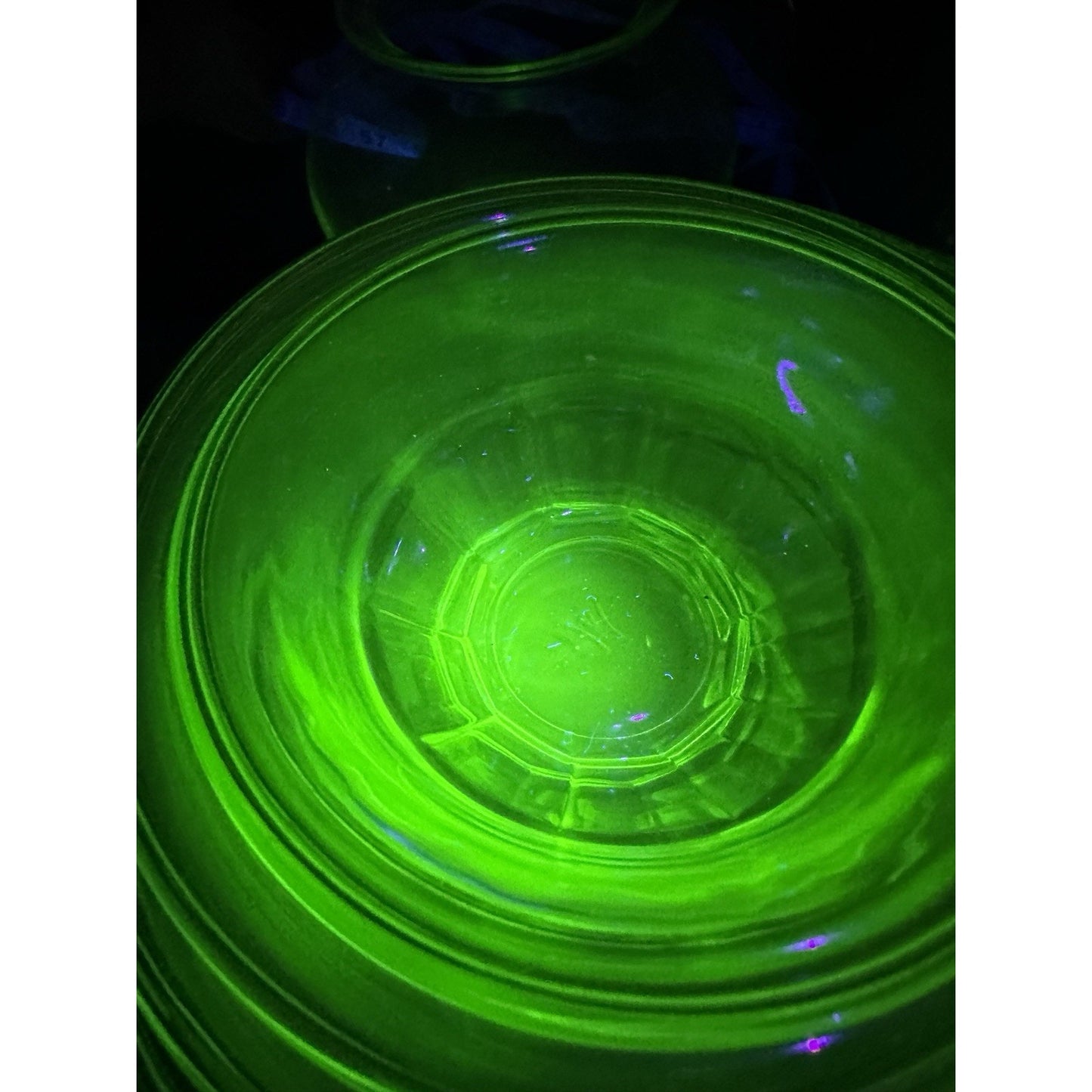 Hazel Atlas Green Uranium Vasaline mixing Bowl Set Of 5. Great Condition. Rare