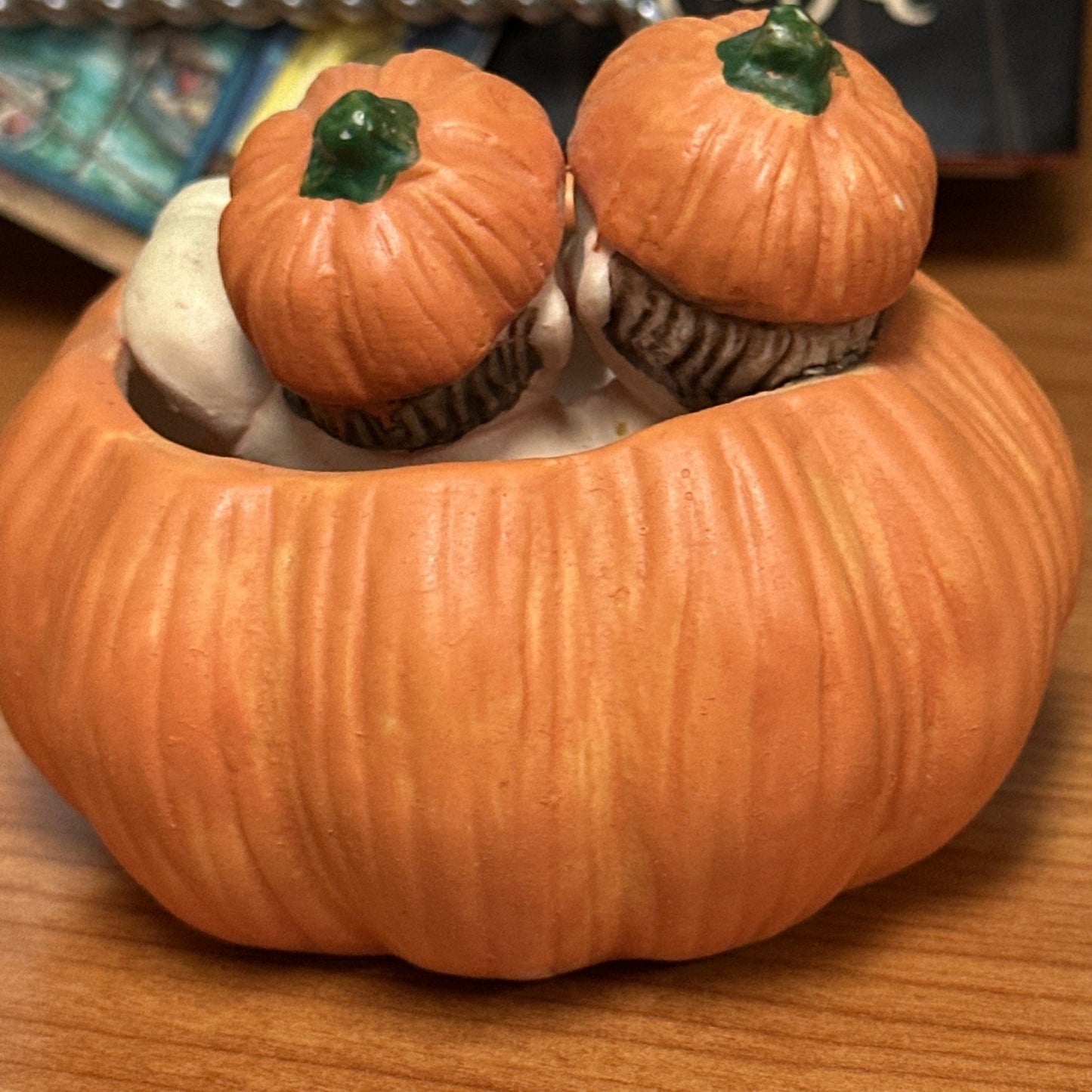 Vtg K's Collection Twin Babies Pumpkin Holiday Figurine Halloween Fall Autumn