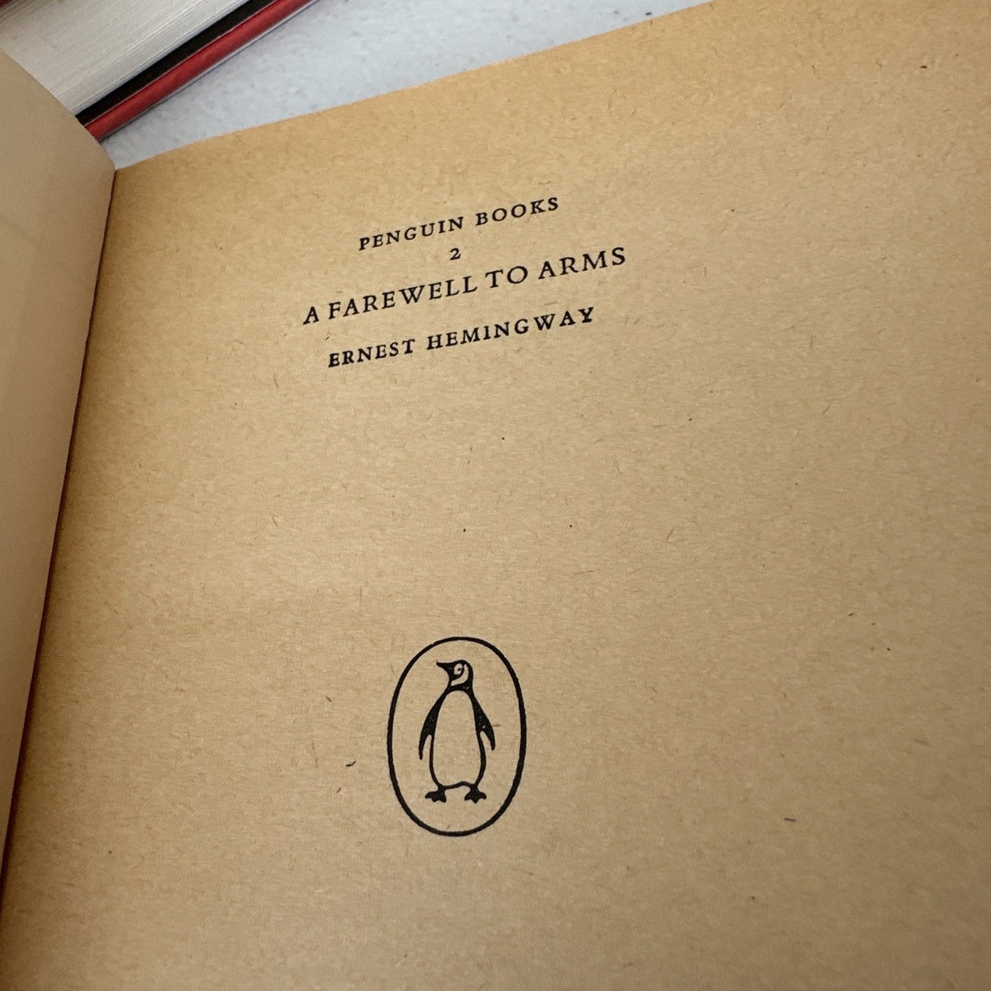 A Farewell to Arms (Ernest Hemingway - 1955) Penguin Books 1960