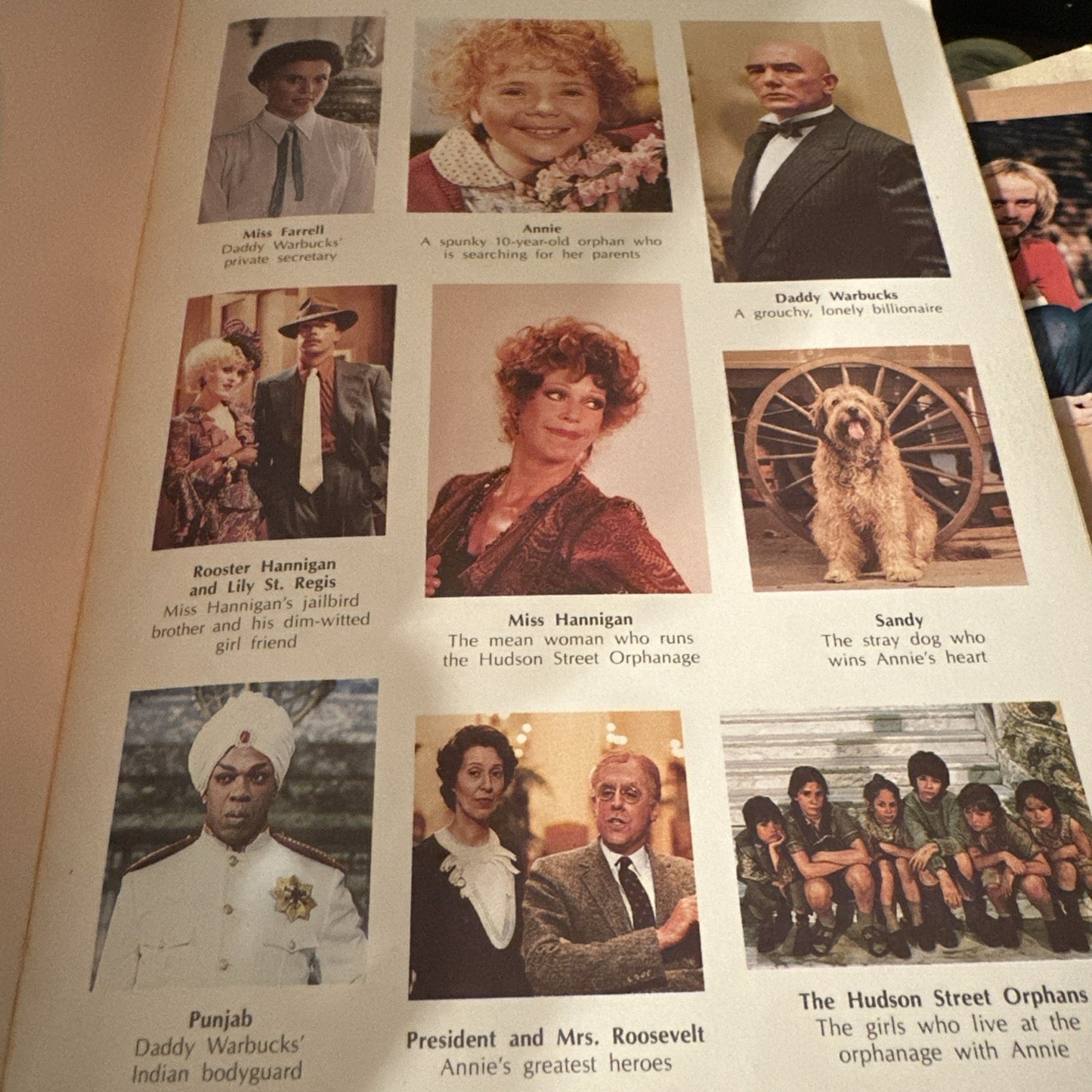 Annie The Storybook Based On The Movie Vintage Scholastic Book 1982 Amy Ehrlich
