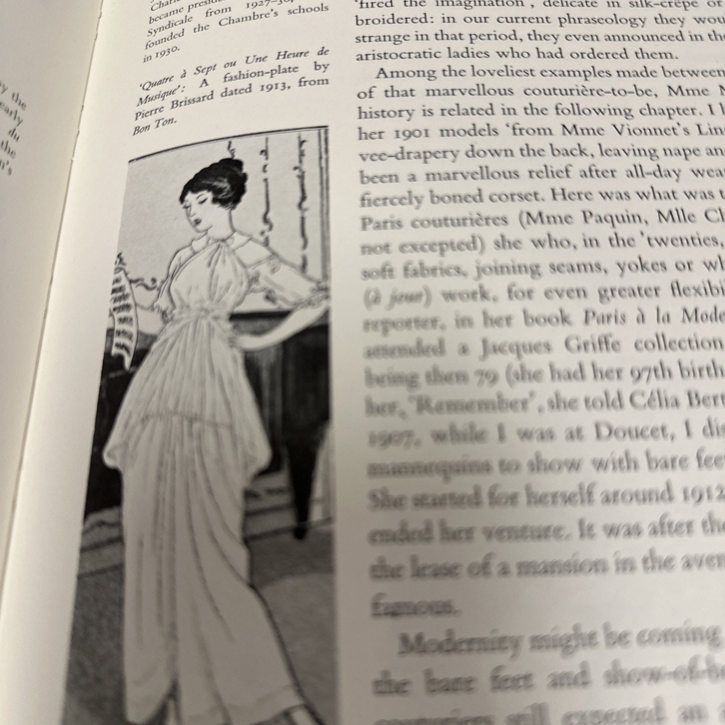 Couture An Illustrated History of The Great Paris Designers Hardcover 1972