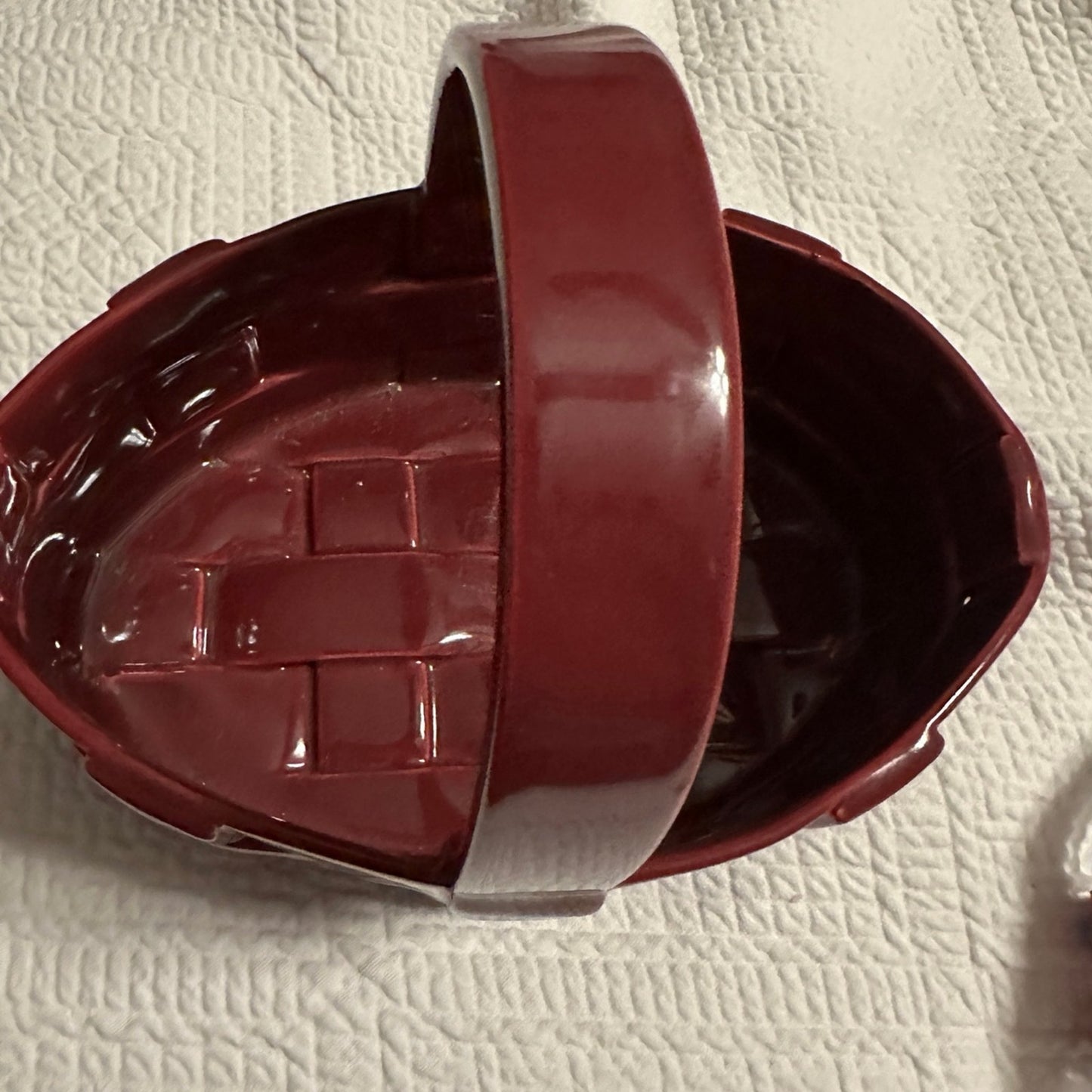 Woven ceramic basket 8x6x6