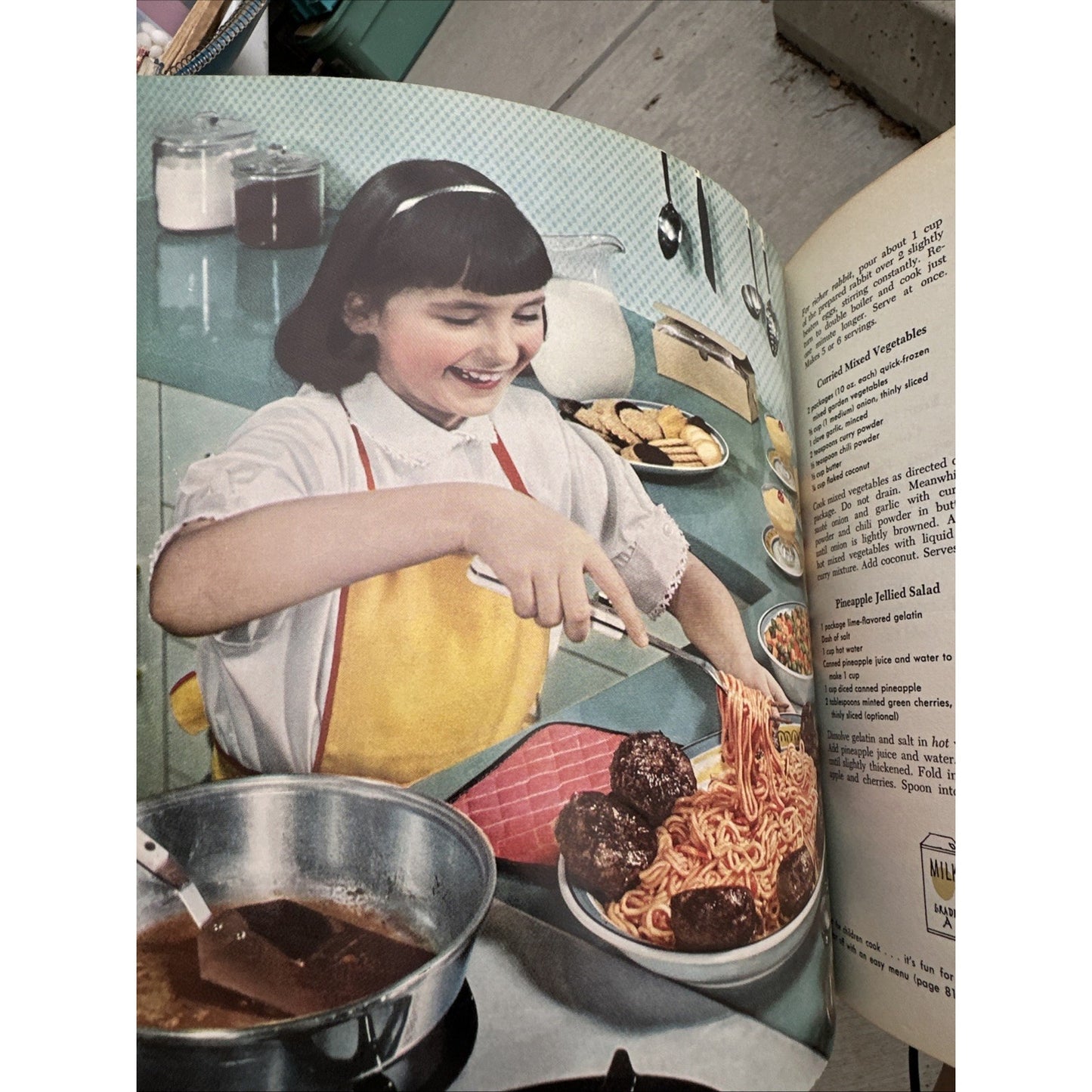 The General Foods Kitchens Cookbook 1959 First Printing/ Hardcover