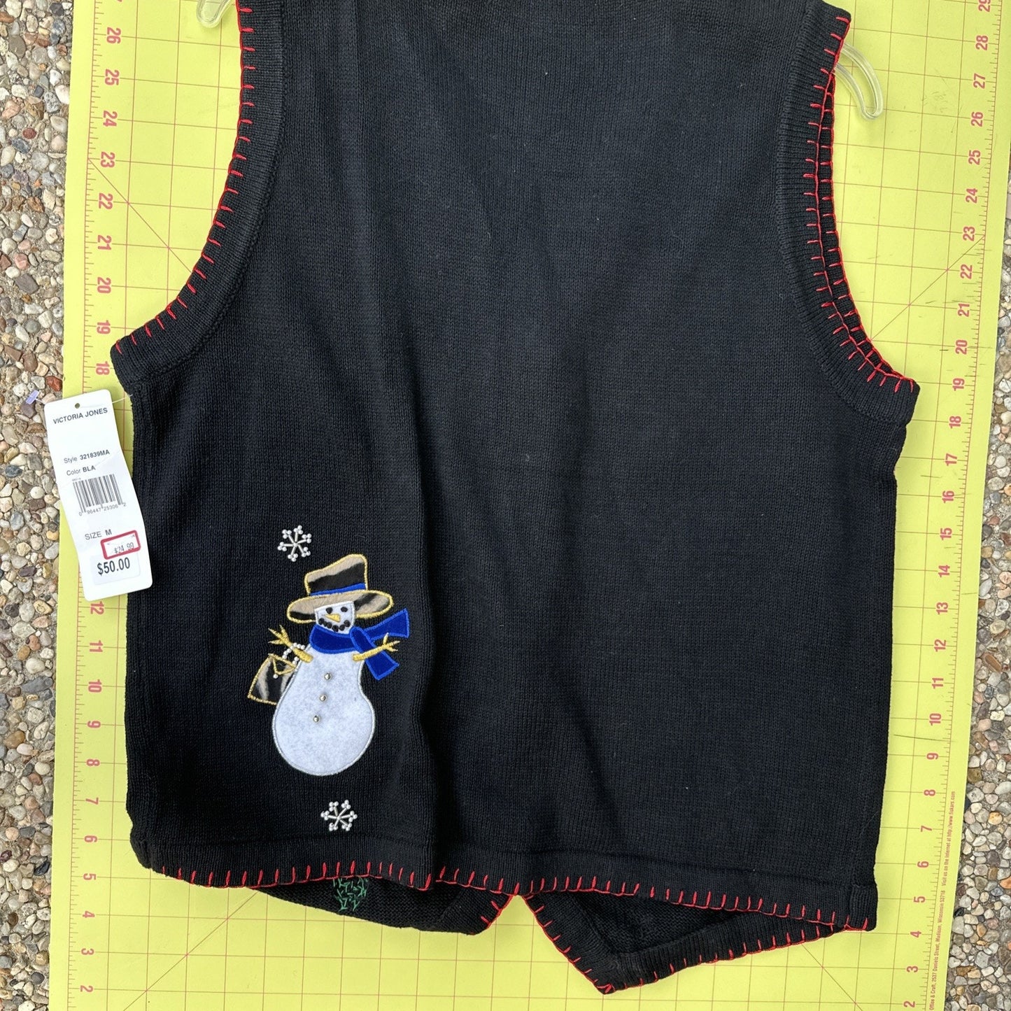 Victoria Jones Christmas Sweater Vest Women's Medium Multicolor Sleeveless