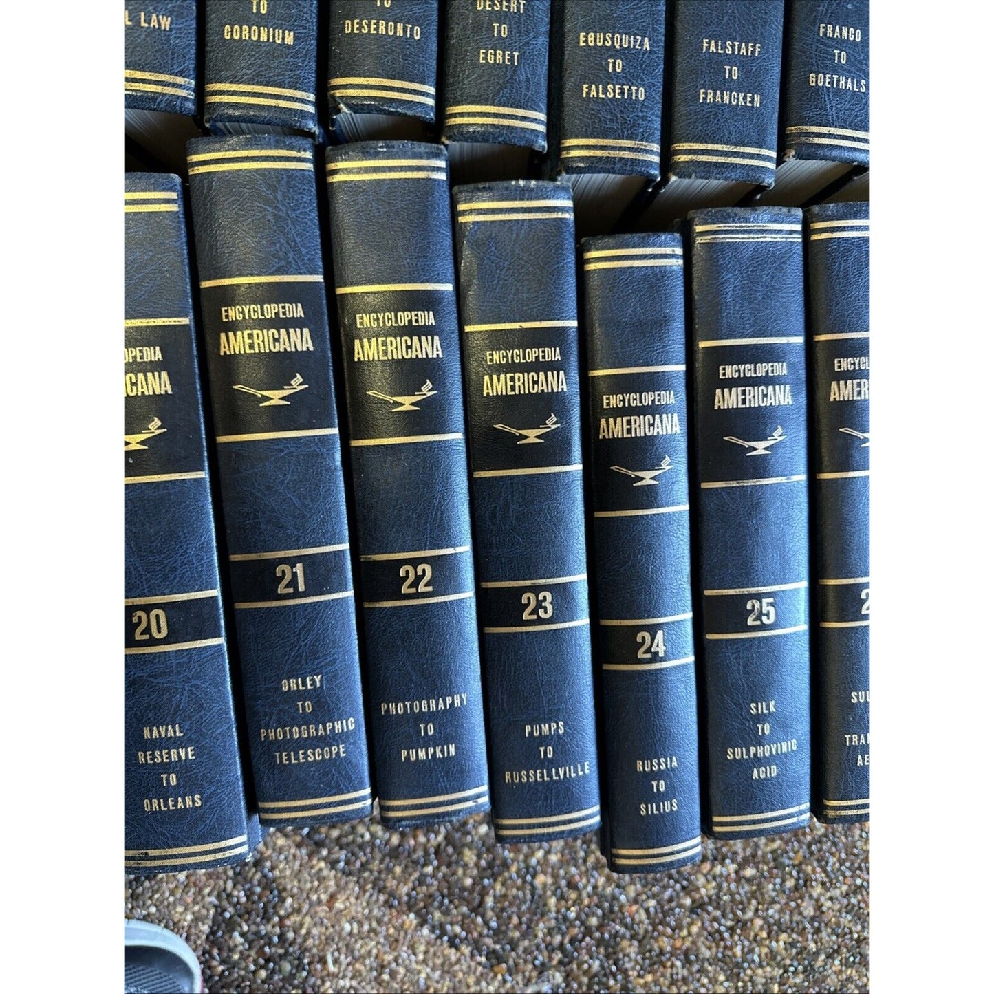encyclopedia Americana set 1970 Vol. 1-30