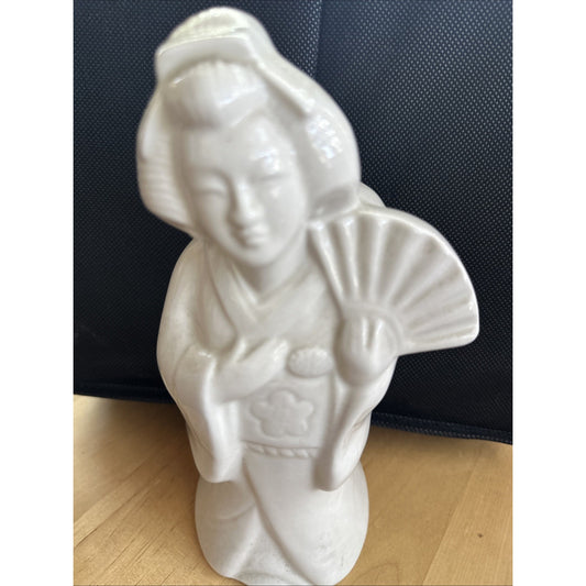 Retro Ceramic White Geisha Tiki Mug Asian Figurine Cocktail Vintage