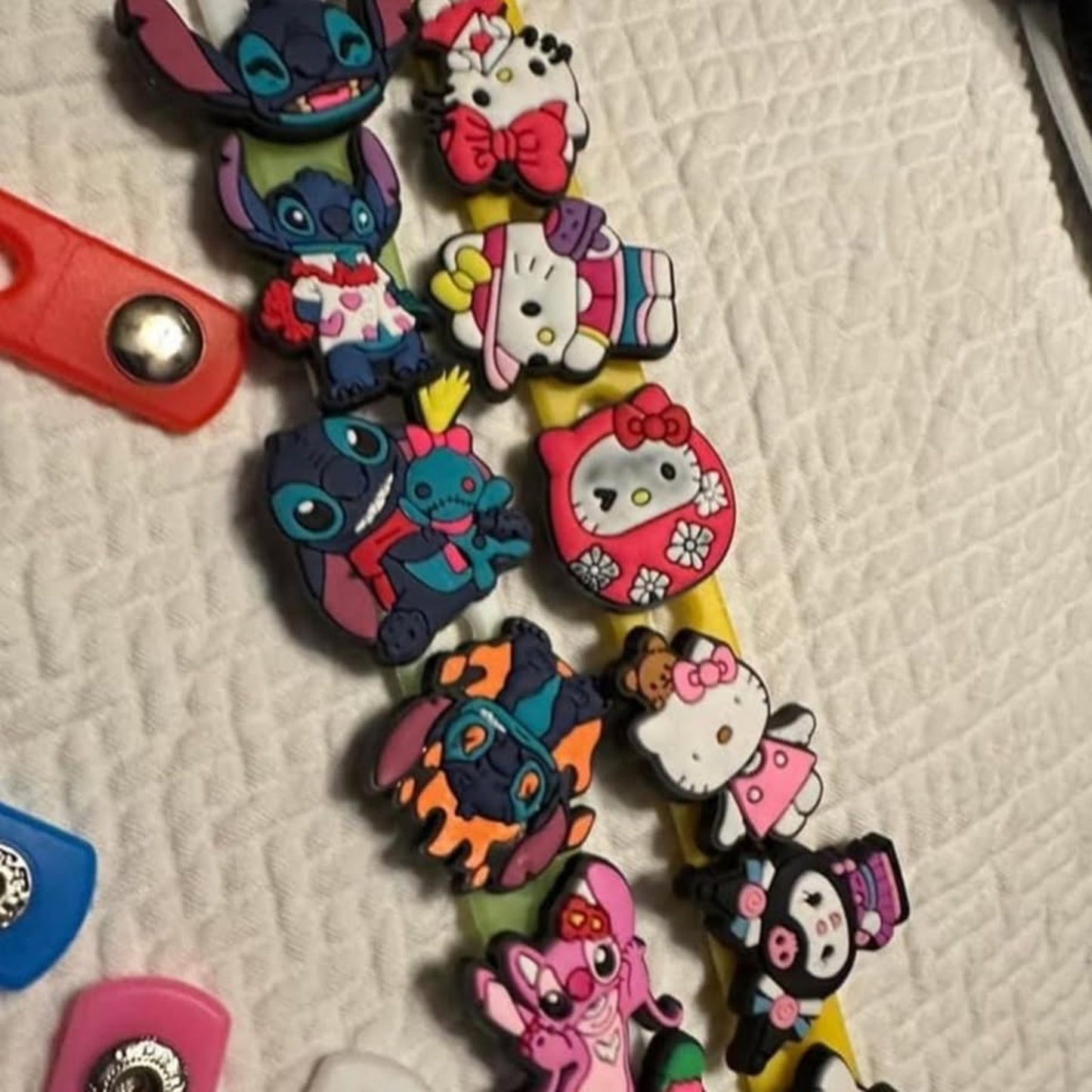 100 random croc charms