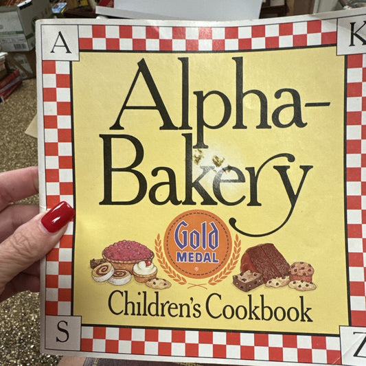 Alpha-Bakery Gold Medal Children's Cookbook 1997