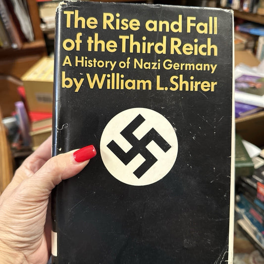 VINTAGE The Rise and Fall of the Third Reich: A History Nazi Germany
