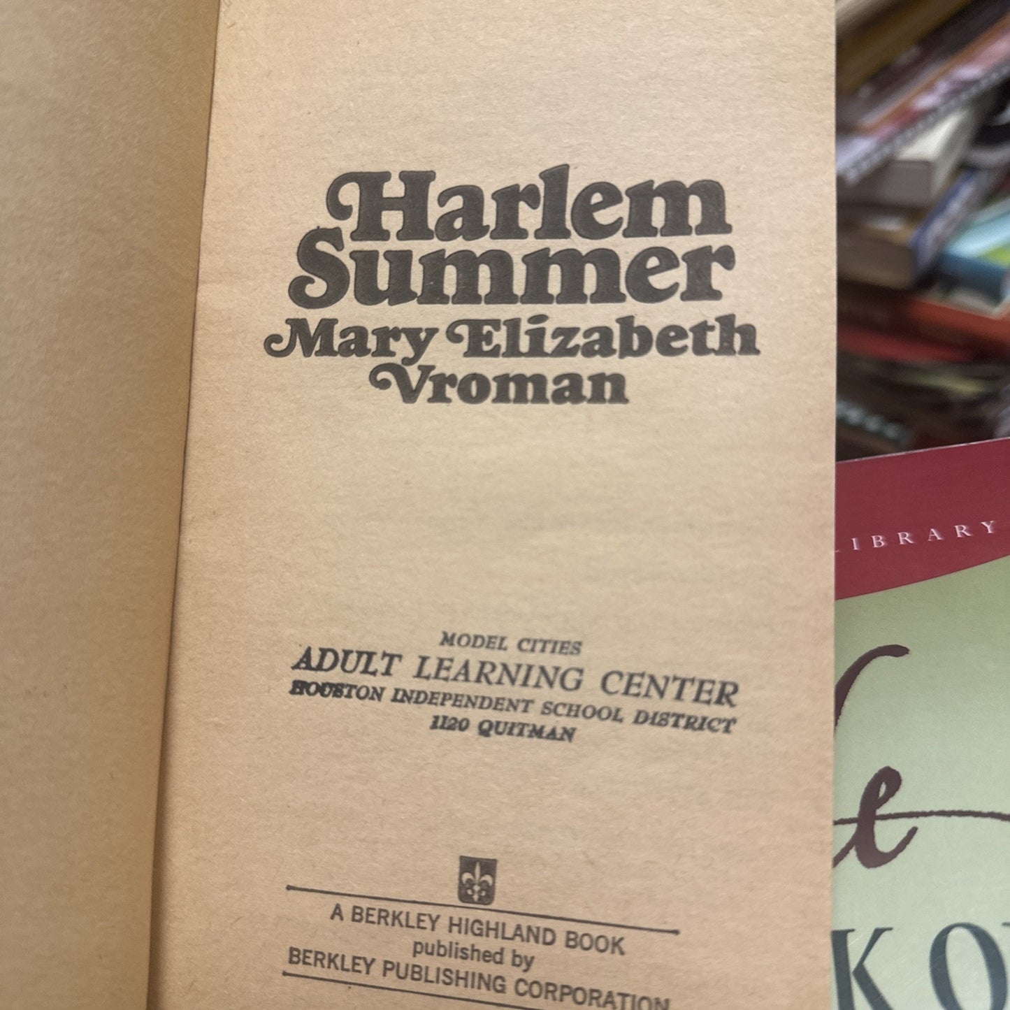 HARLEM SUMMER - Mary Elizabeth Vroman - Berkley Highland Edition, 1969