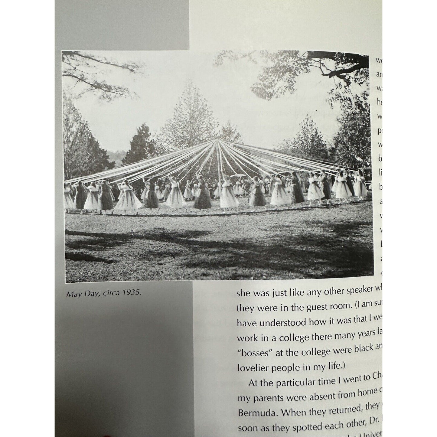 The Chatham Hall Storybook: The First 100 Years [hardcover] Labouchere, Albert E