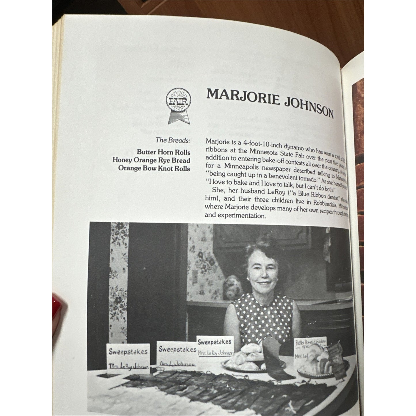 Bread Winners: More Than 200 Superior Bread Recipes, Mel London Hardcover 1979