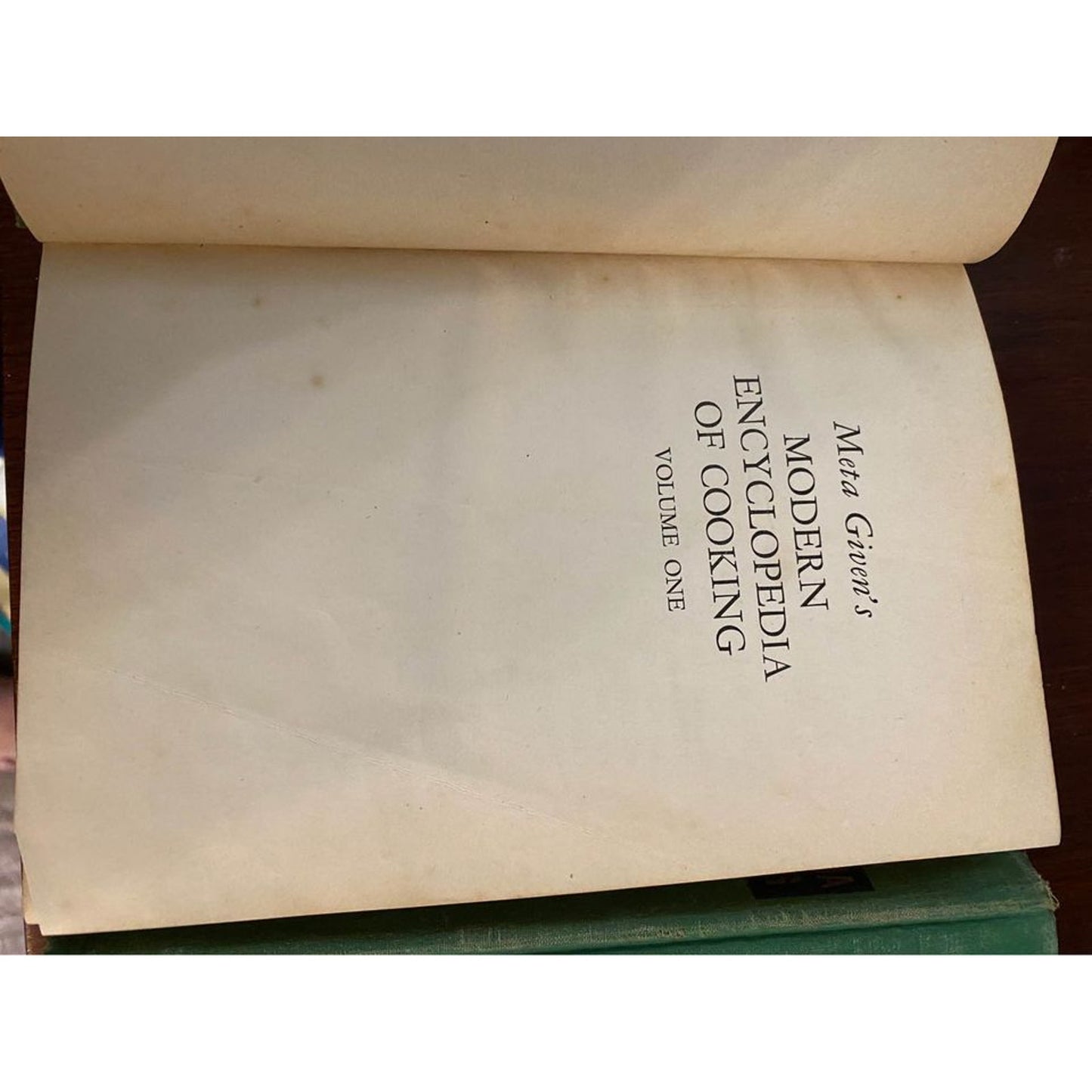 Modern  Encyclopedia of Cooing Volume 1 &